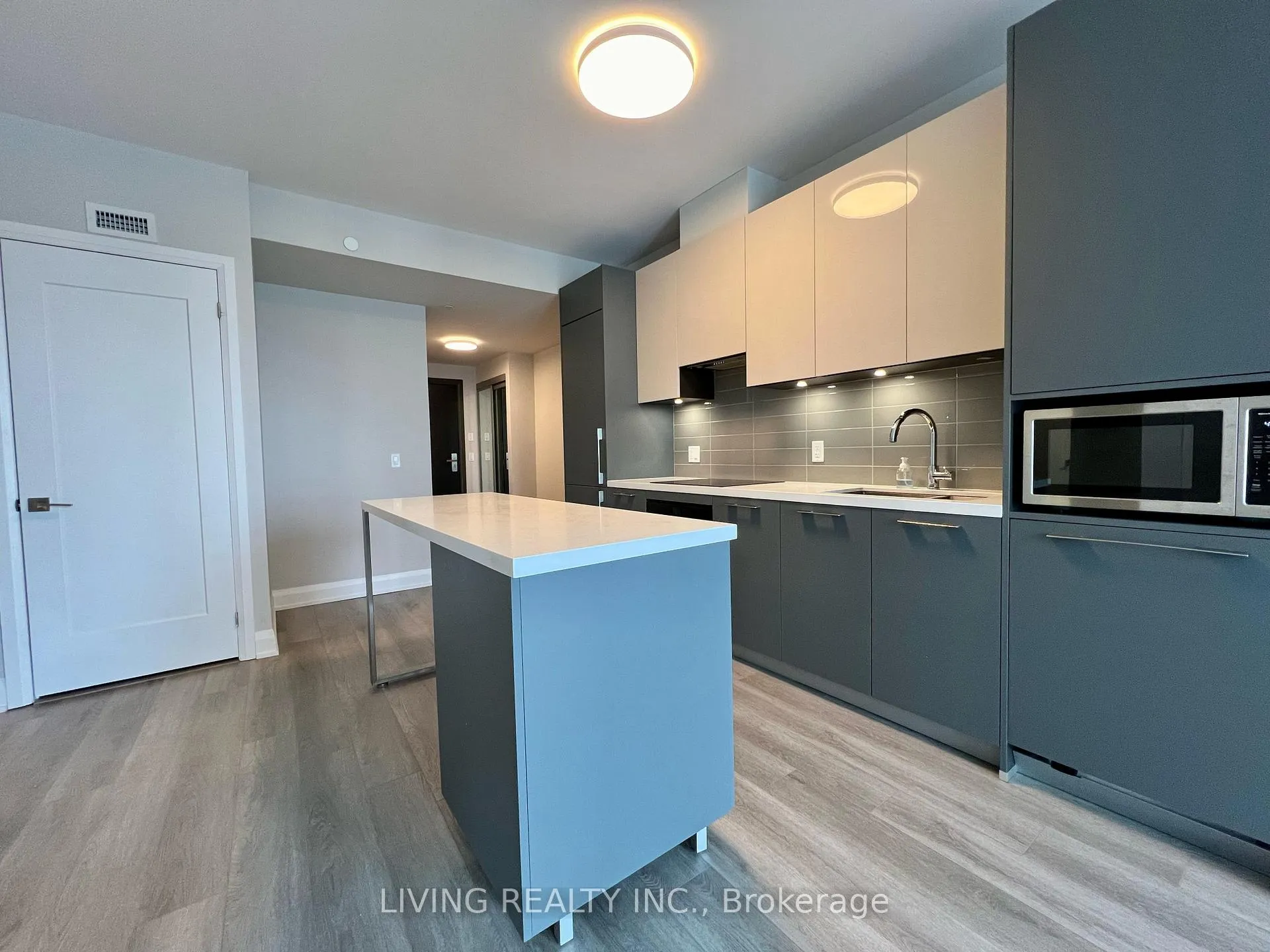 Photo 8 of Unit 2502, 18 Water Walk Drive, Markham, Unionville — HOMEH