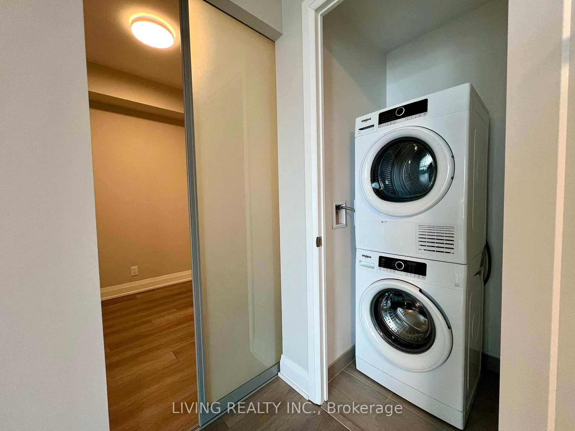 Photo 9 of Unit 2502, 18 Water Walk Drive, Markham, Unionville — HOMEH