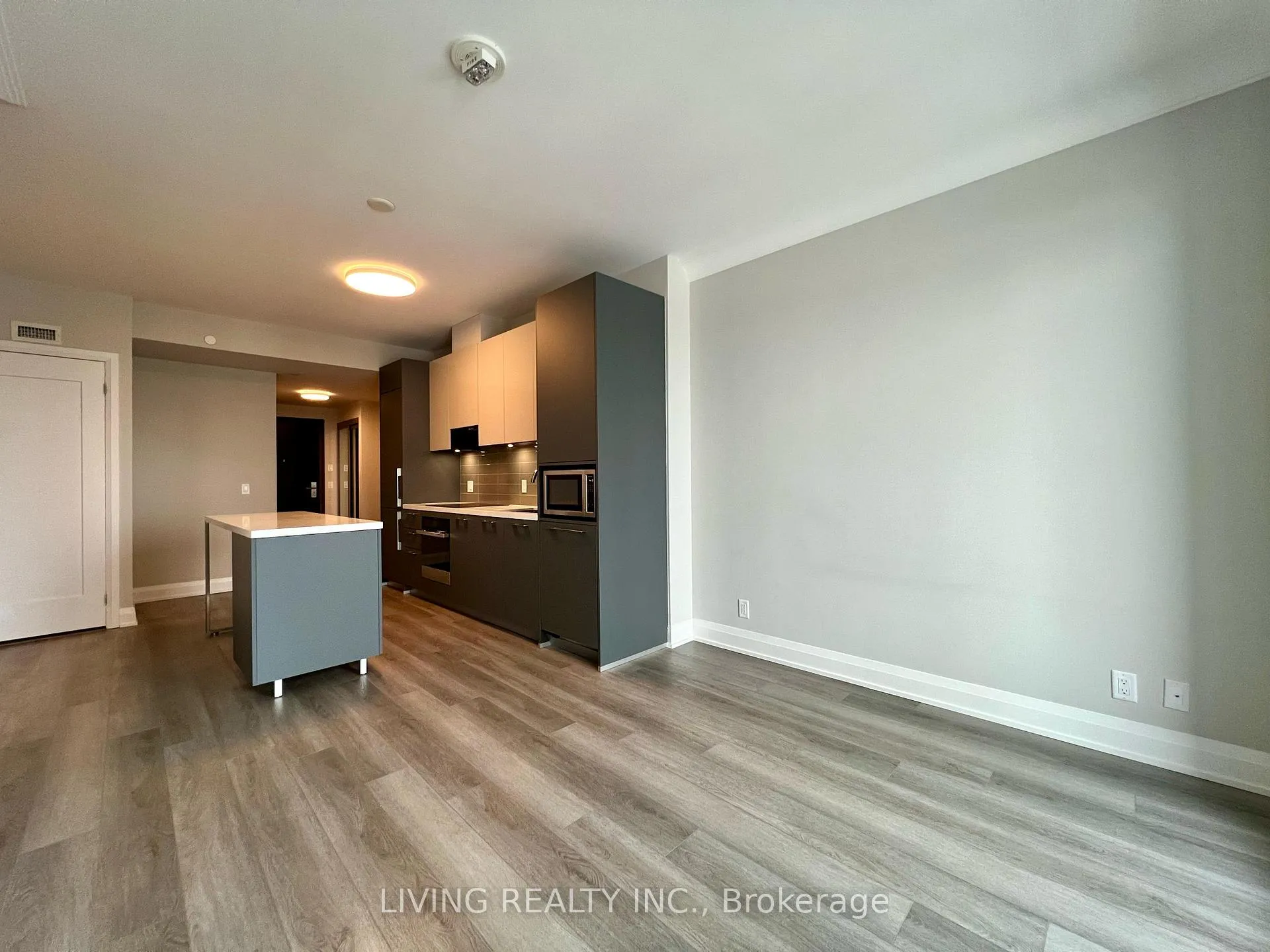 Photo 13 of Unit 2502, 18 Water Walk Drive, Markham, Unionville — HOMEH