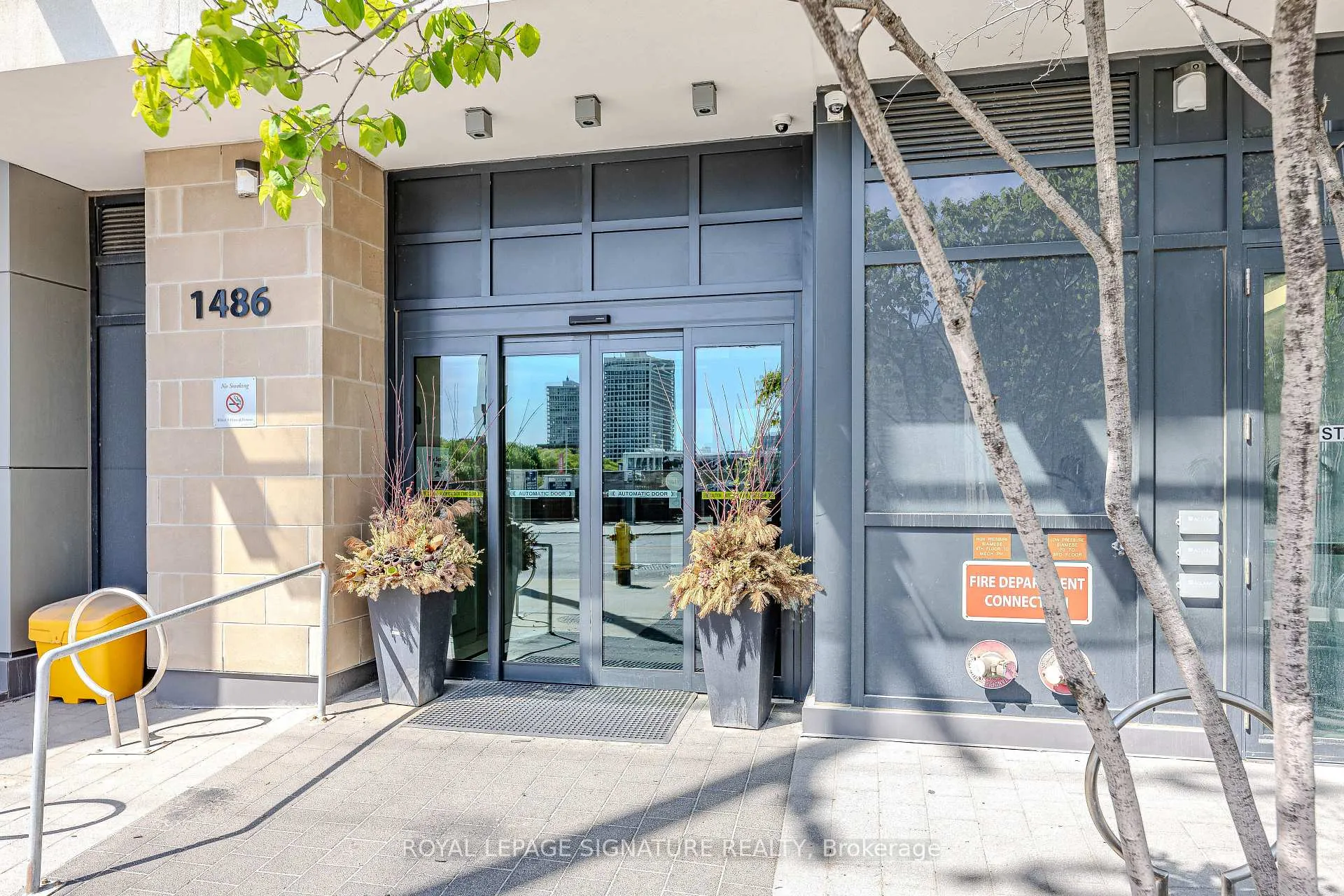 Photo 2 of Unit 607, 1486 Bathurst Street, Toronto, Humewood-Cedarvale — HOMEH