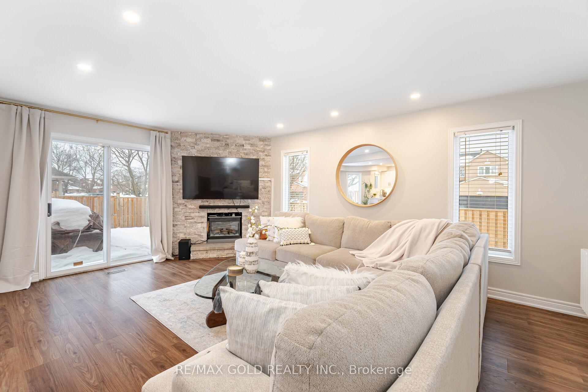 Photo 16 of 44 Livingston Drive, Caledon, Rural Caledon — HOMEH