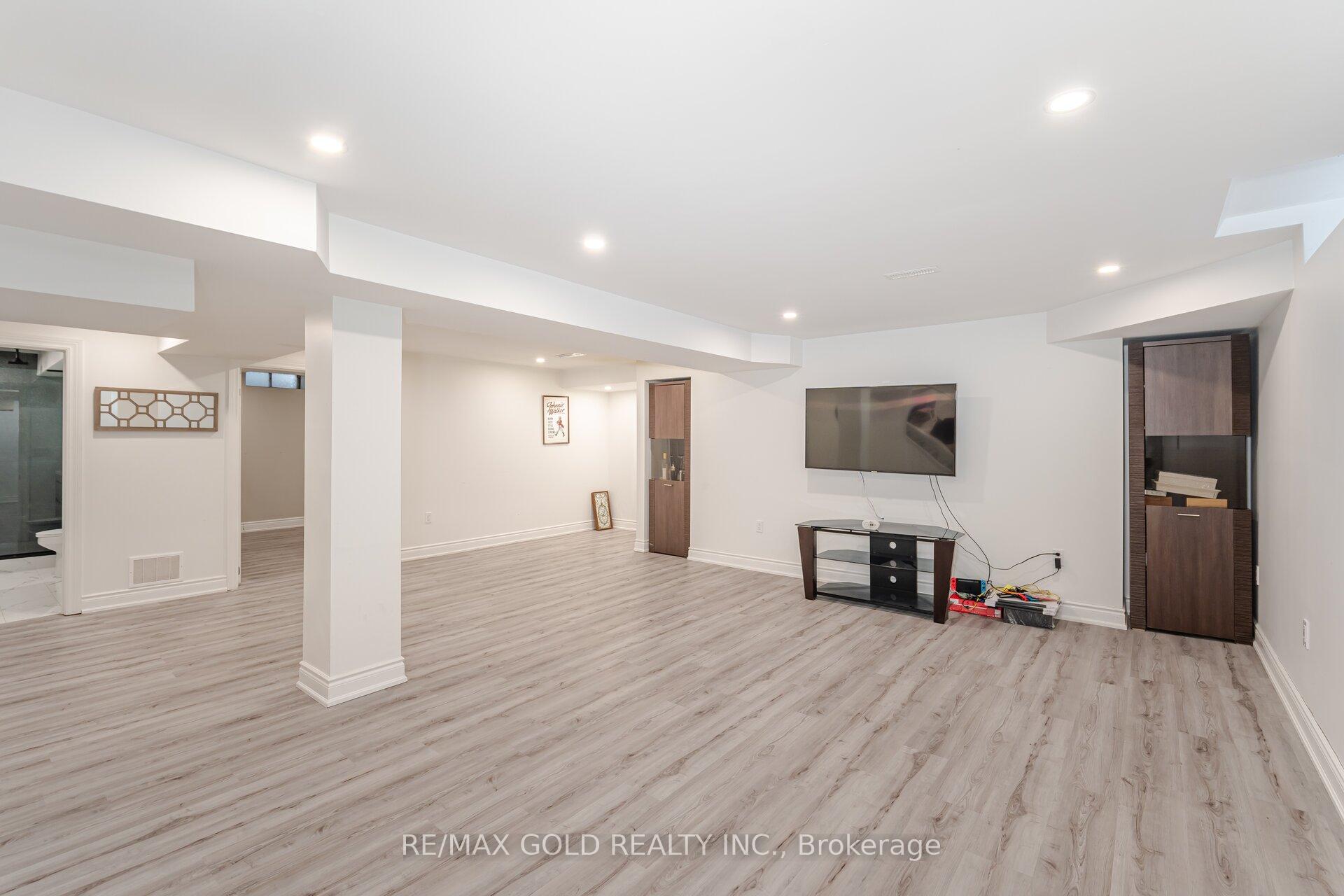 Photo 36 of 44 Livingston Drive, Caledon, Rural Caledon — HOMEH