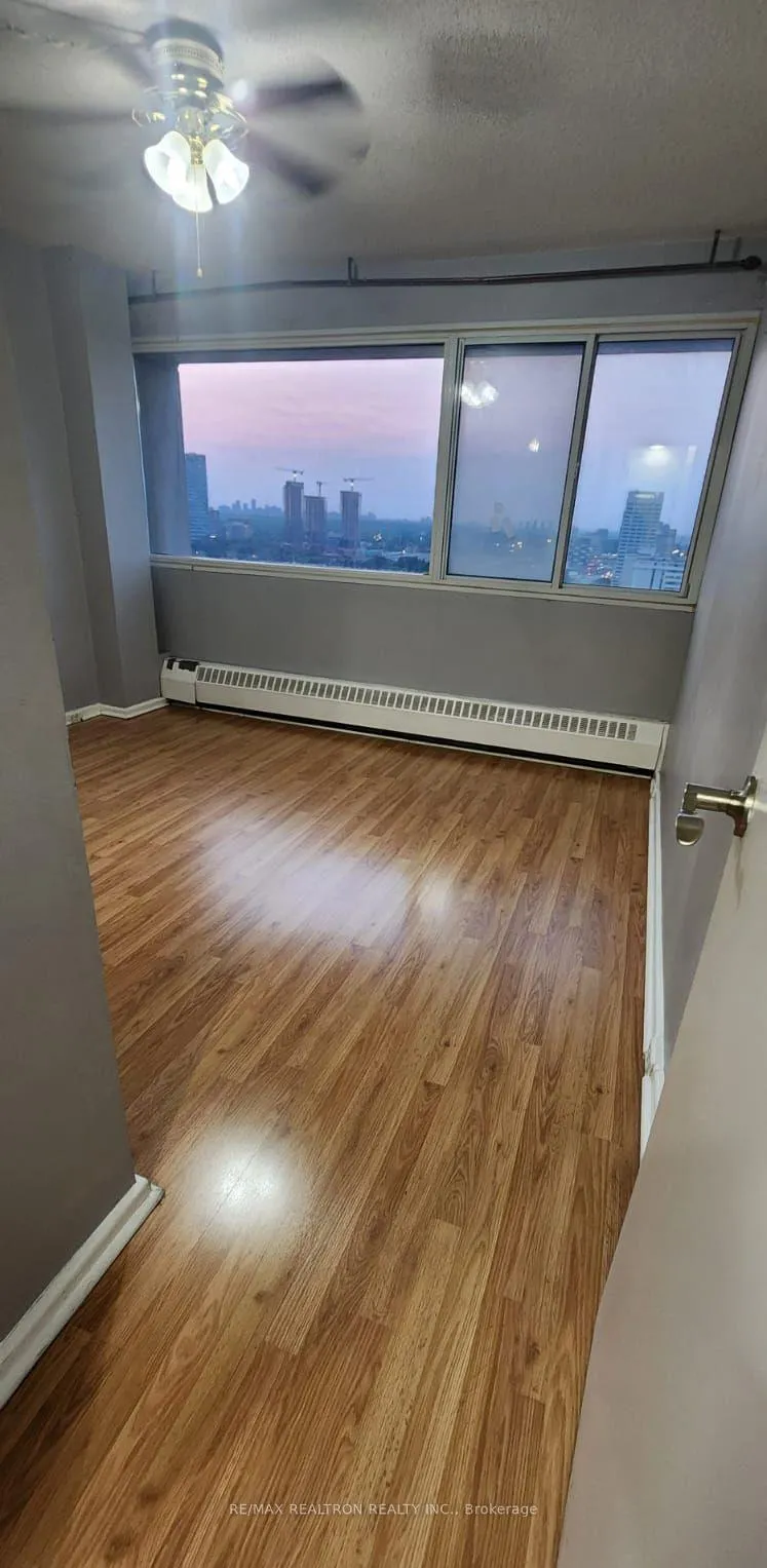 Photo 3 of Unit 2301, 735 Don Mills Road, Toronto, Flemingdon Park — HOMEH