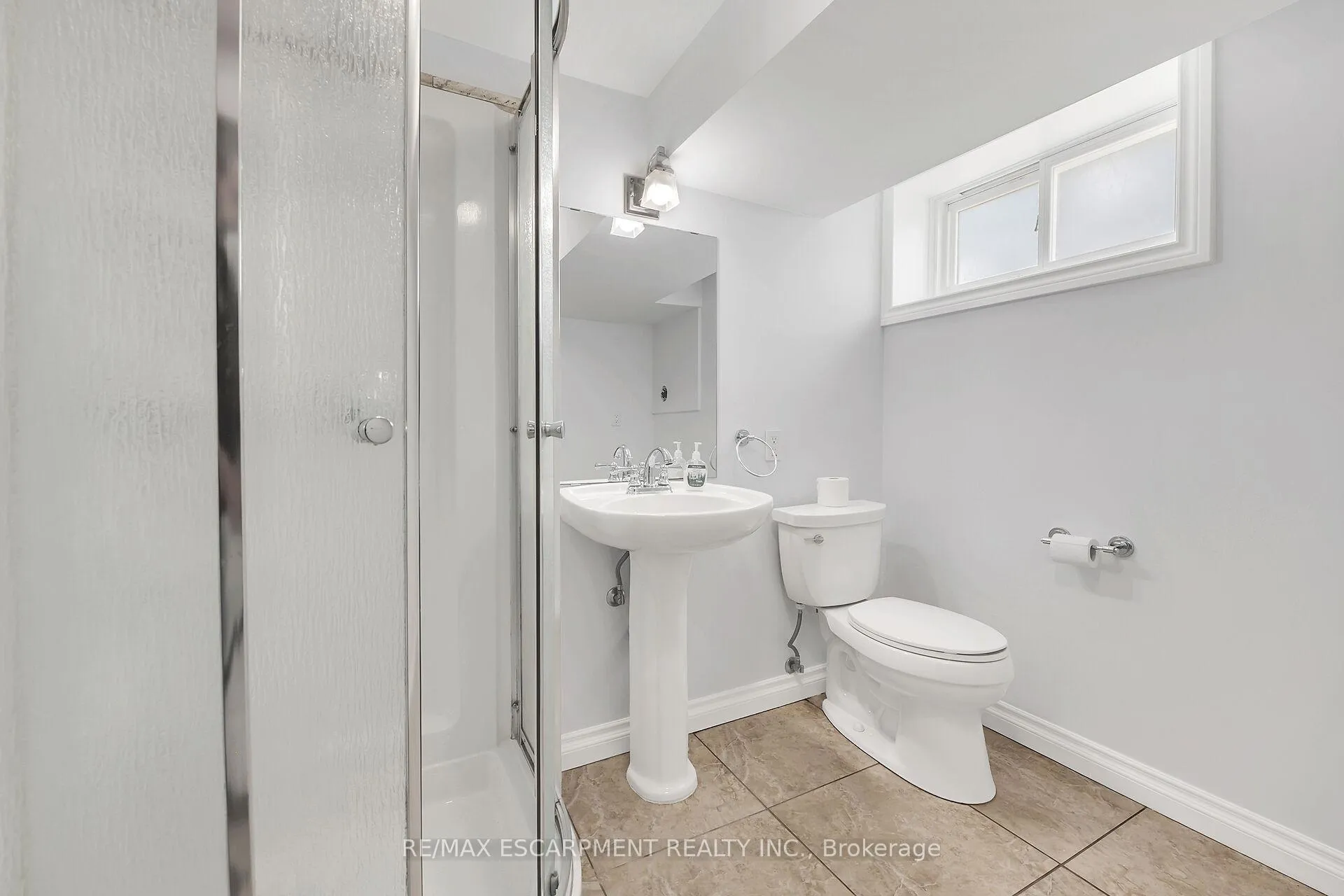 Photo 22 of 617 Eighth Road E, Hamilton, Rural Stoney Creek — HOMEH