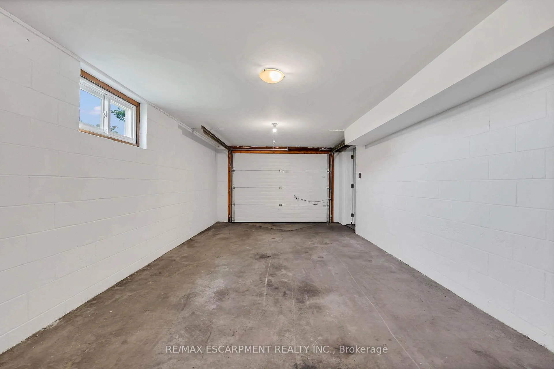 Photo 24 of 617 Eighth Road E, Hamilton, Rural Stoney Creek — HOMEH
