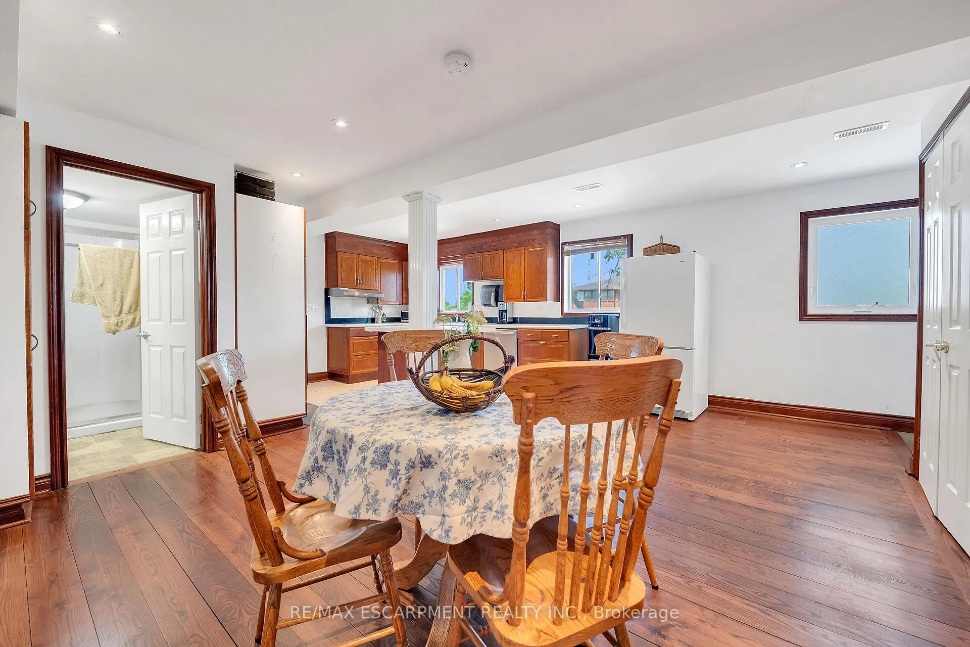 Photo 31 of 617 Eighth Road E, Hamilton, Rural Stoney Creek — HOMEH