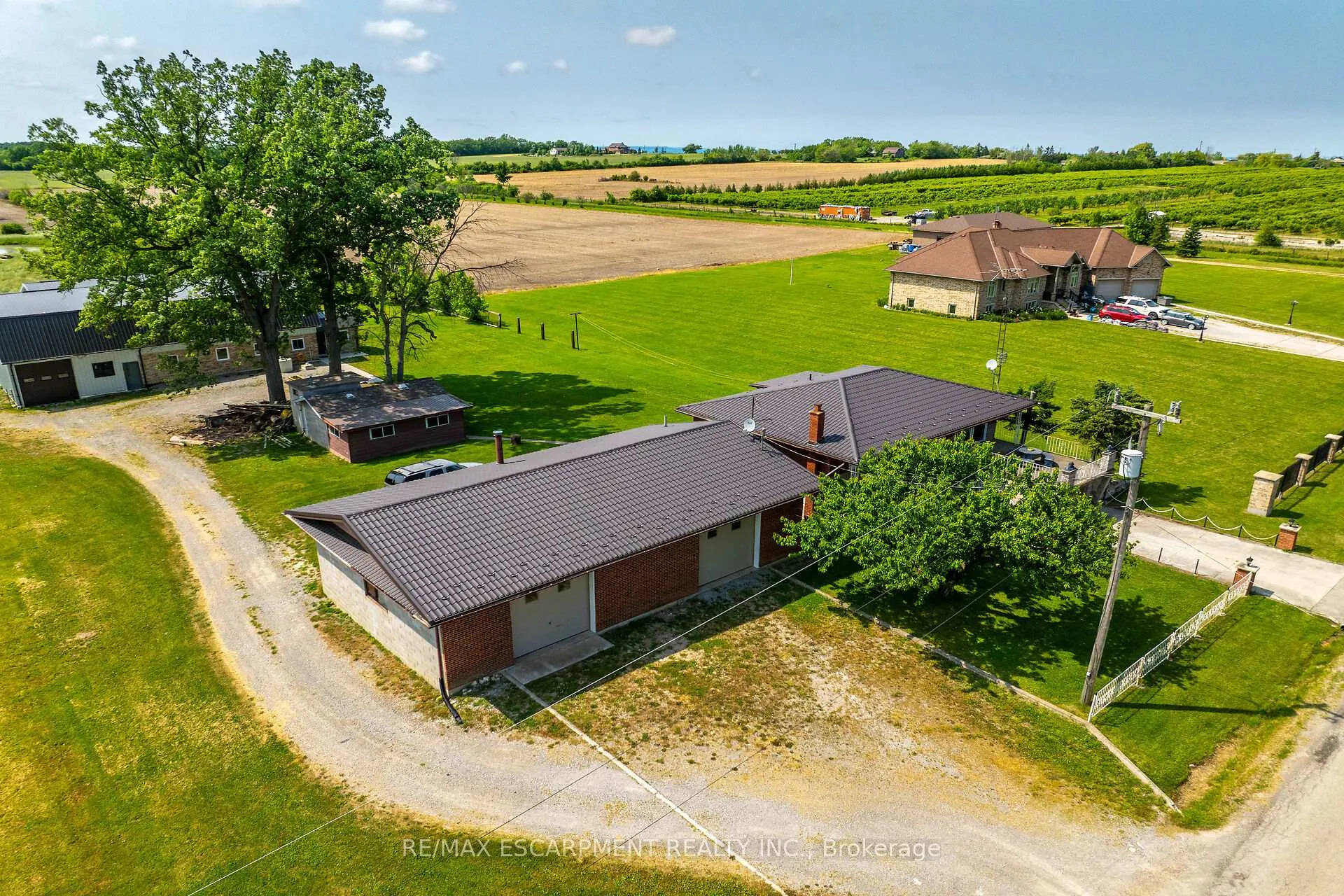 Photo 47 of 617 Eighth Road E, Hamilton, Rural Stoney Creek — HOMEH