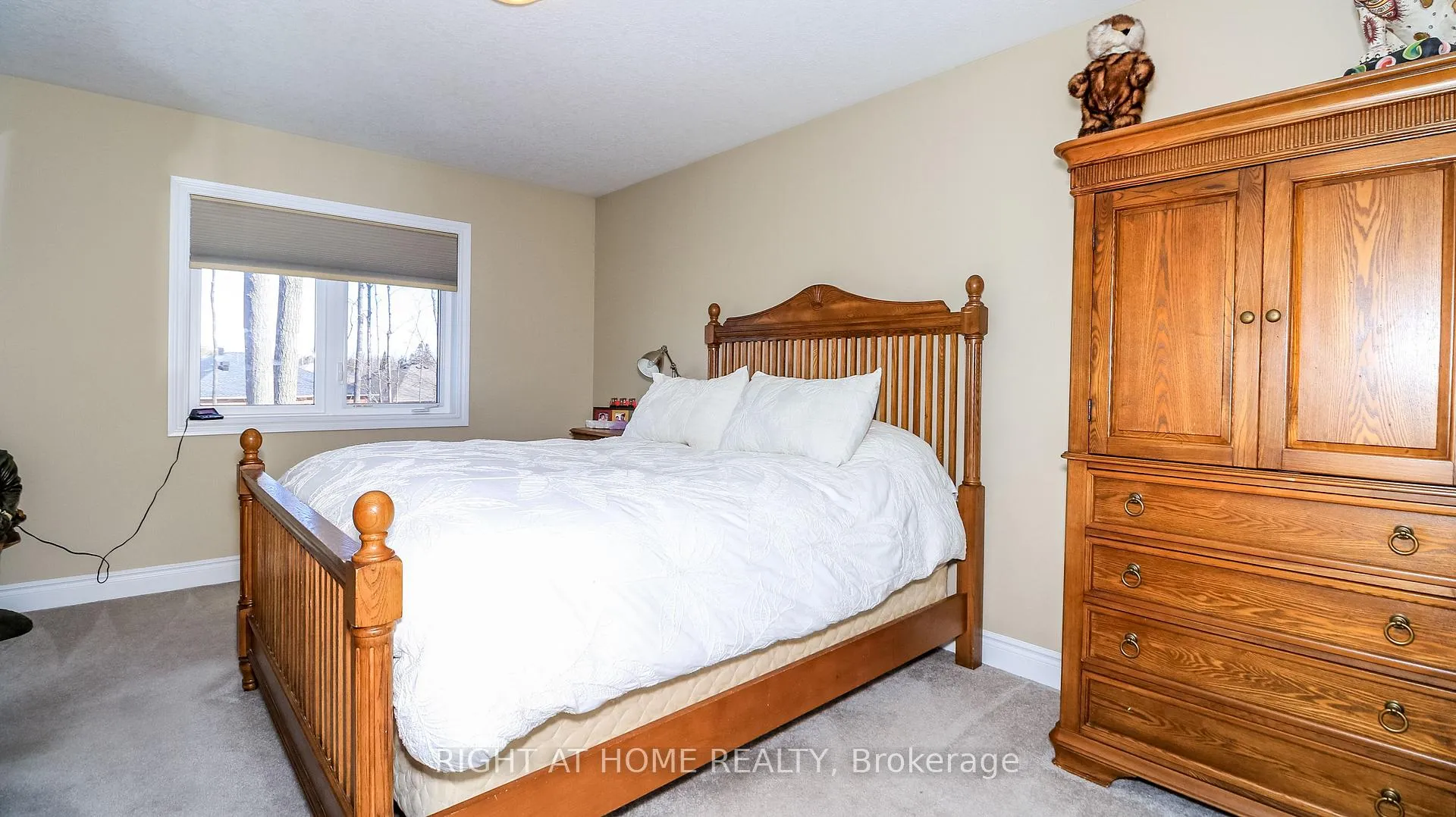 Photo 11 of 28 Hunter Avenue, Tay, Victoria Harbour — HOMEH