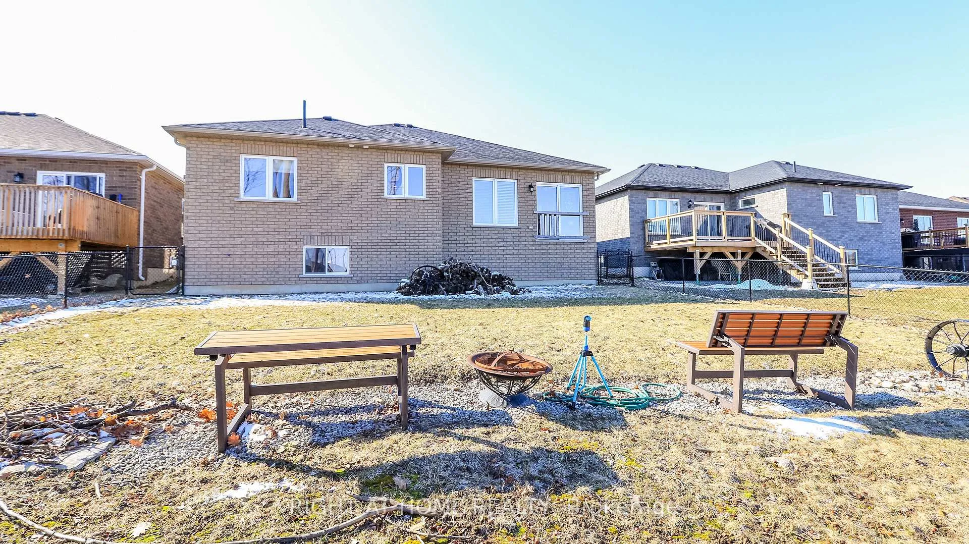 Photo 18 of 28 Hunter Avenue, Tay, Victoria Harbour — HOMEH