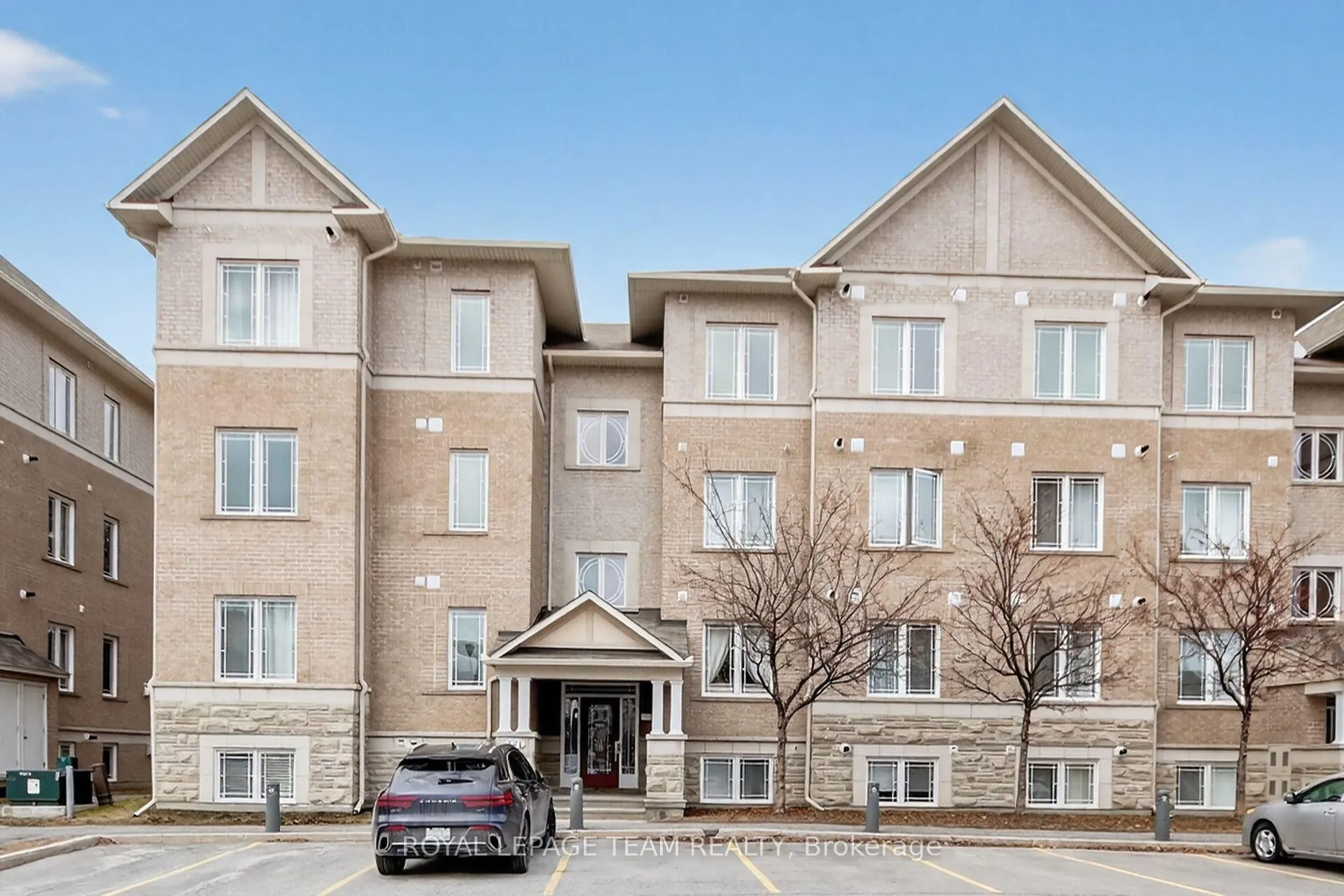 Photo 1 of Unit 1, 371 Paseo Private, Ottawa, Centrepointe — HOMEH