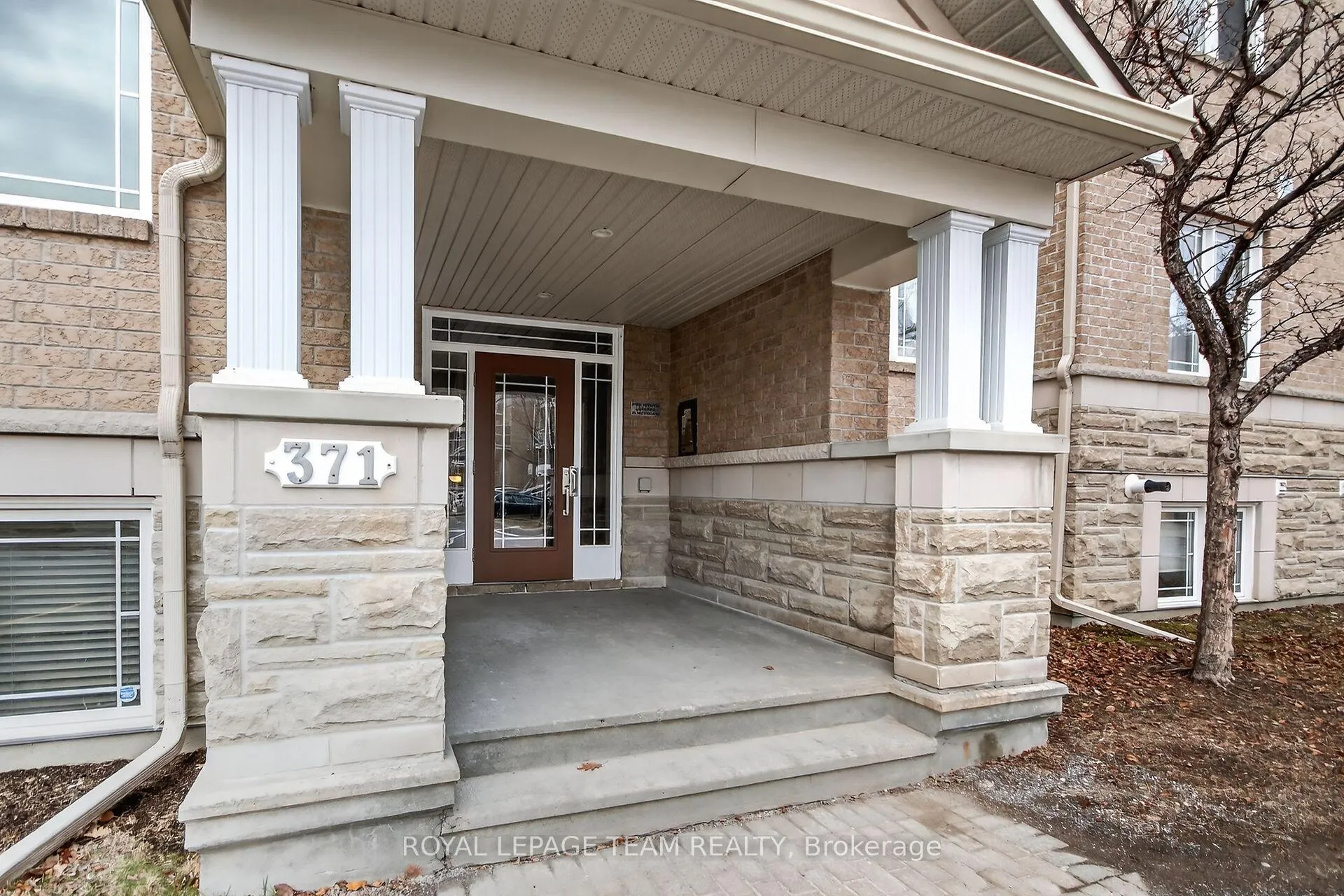 Photo 4 of Unit 1, 371 Paseo Private, Ottawa, Centrepointe — HOMEH