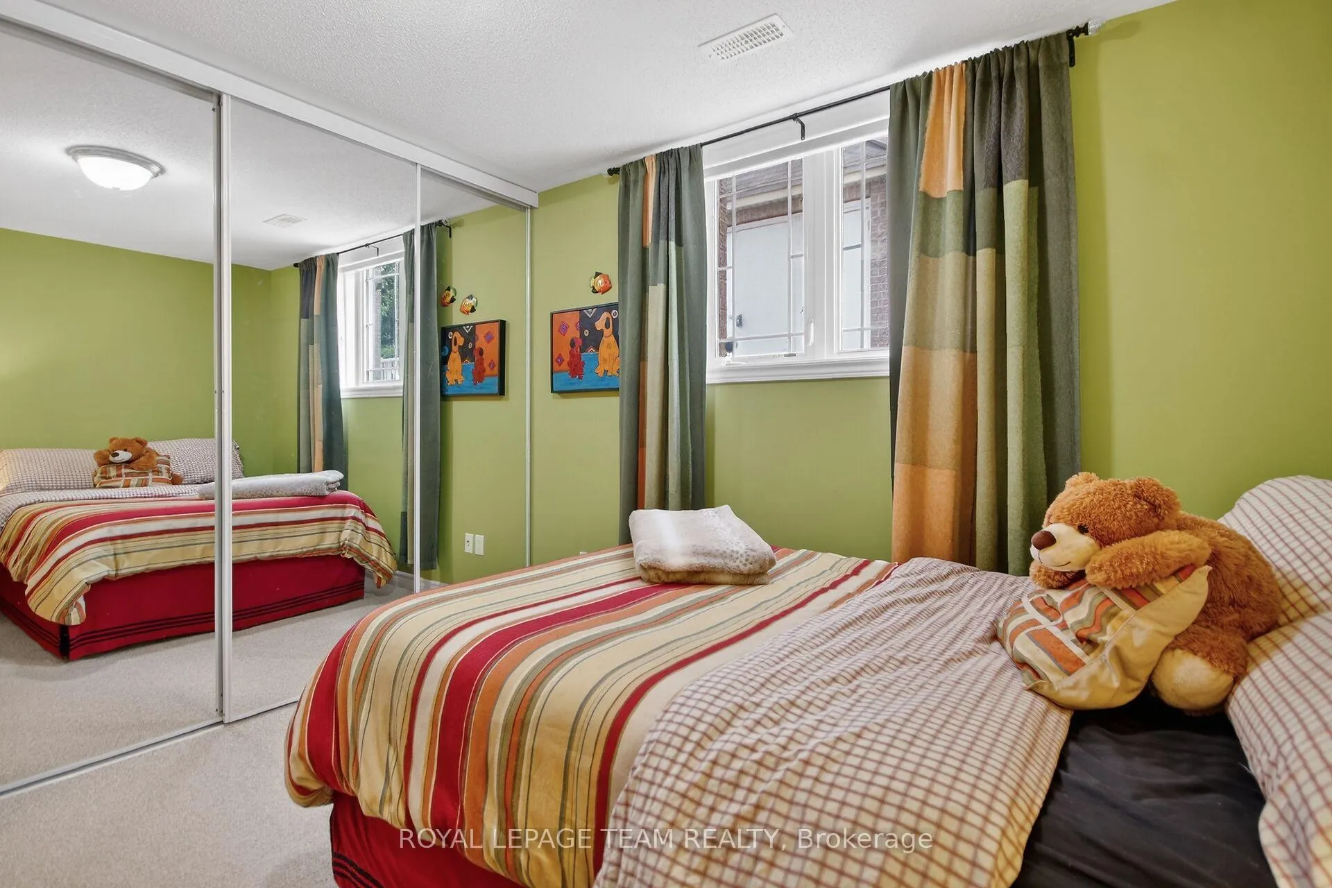 Photo 23 of Unit 1, 371 Paseo Private, Ottawa, Centrepointe — HOMEH