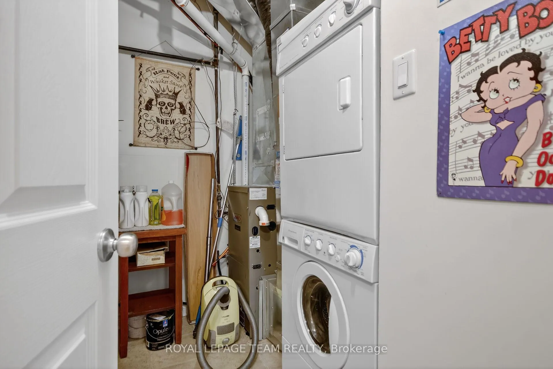 Photo 33 of Unit 1, 371 Paseo Private, Ottawa, Centrepointe — HOMEH
