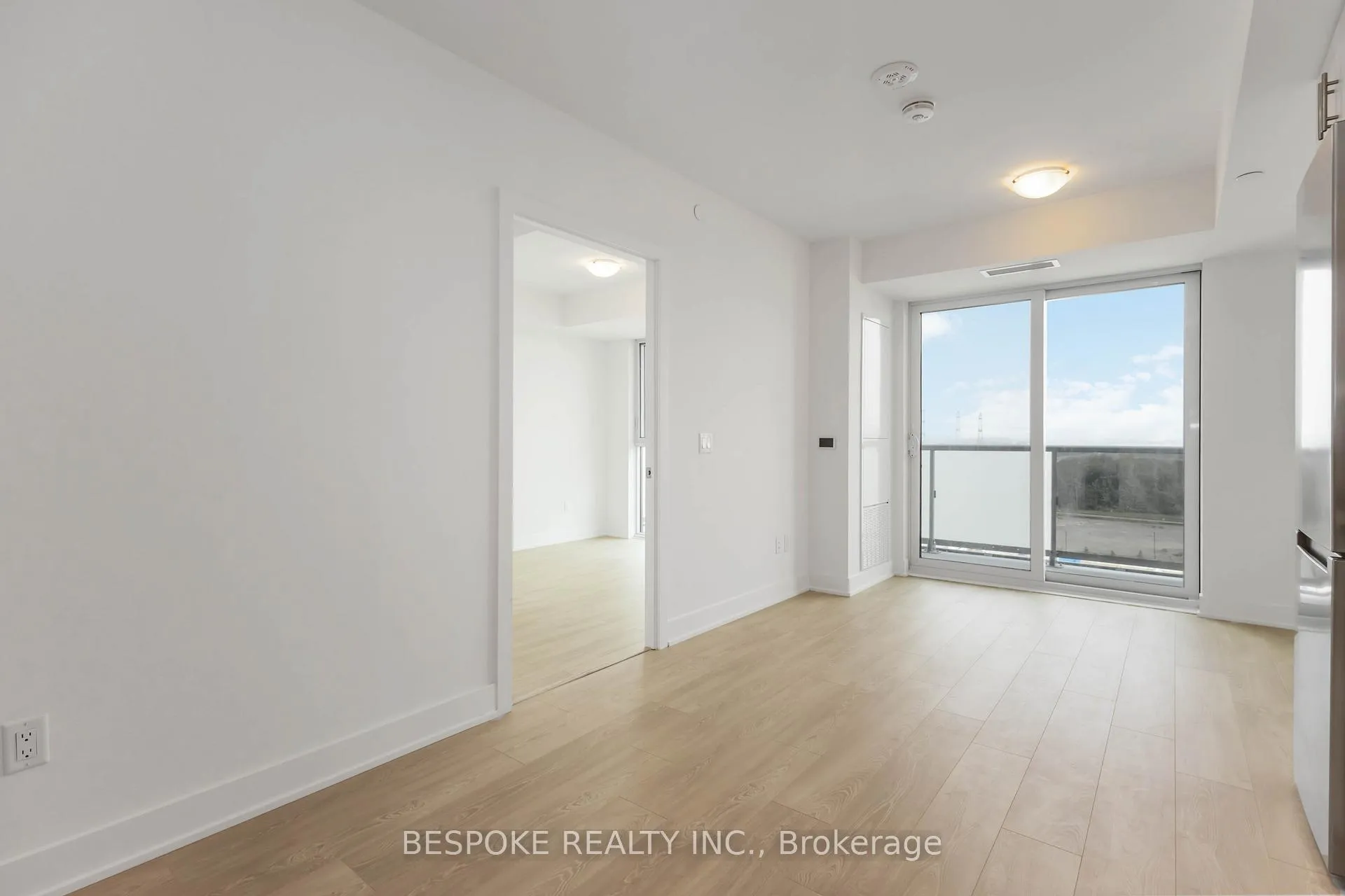 Photo 11 of Unit 1431, 2545 Simcoe Street N, Oshawa, Windfields — HOMEH