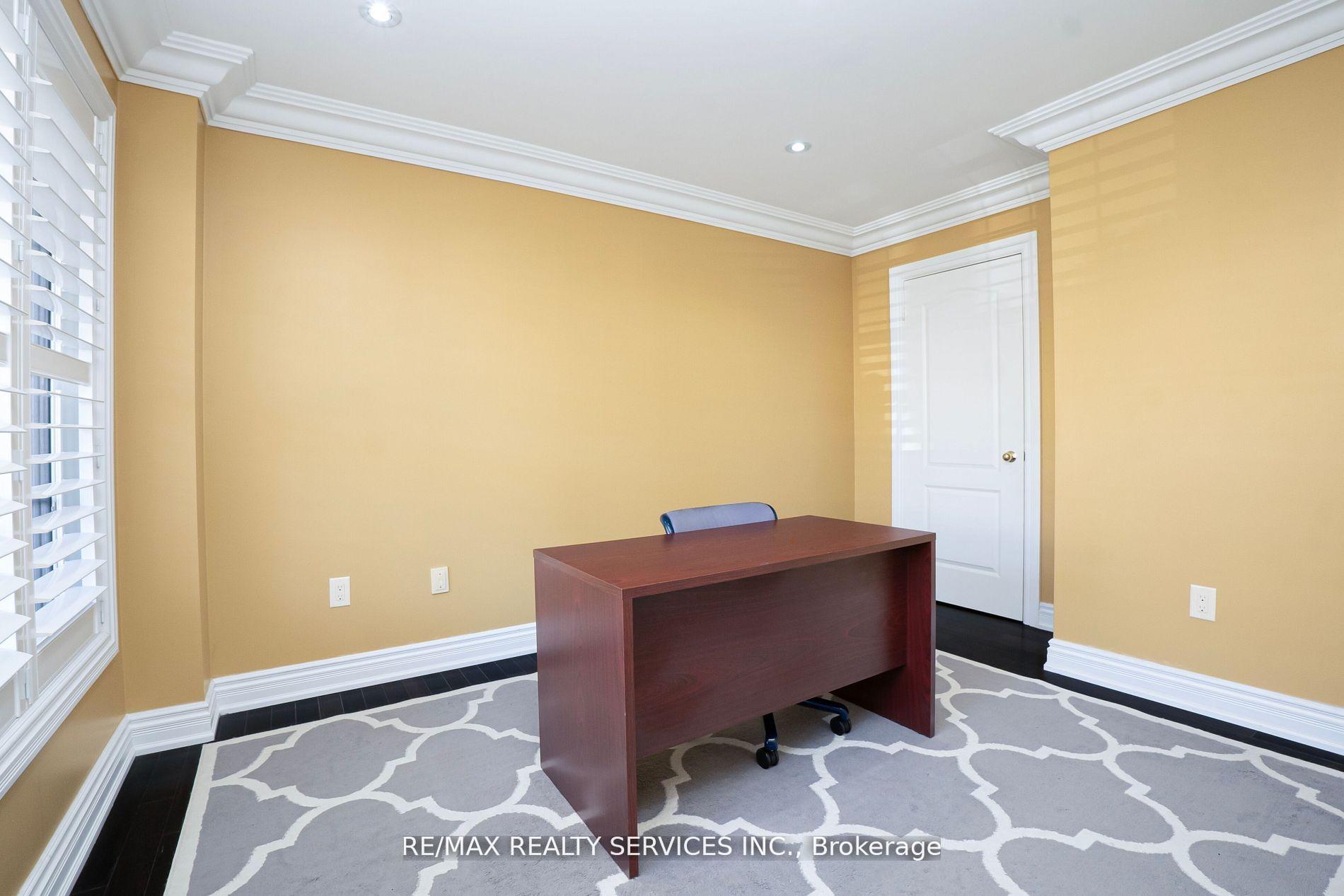 Photo 18 of 14 Foxmere Road, Brampton, Fletcher's Meadow — HOMEH