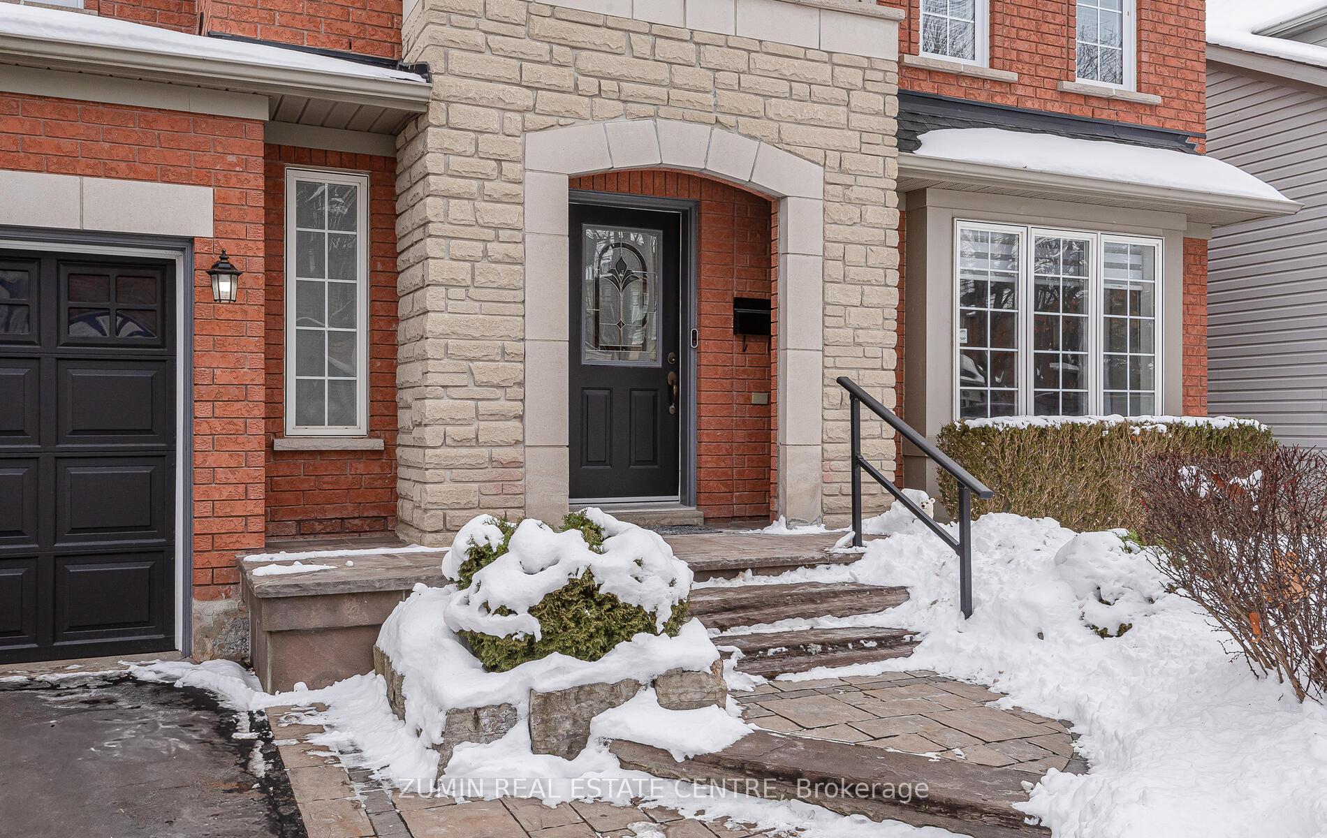 Photo 3 of 15 Sabbe Crescent, Ajax, Northwest Ajax — HOMEH