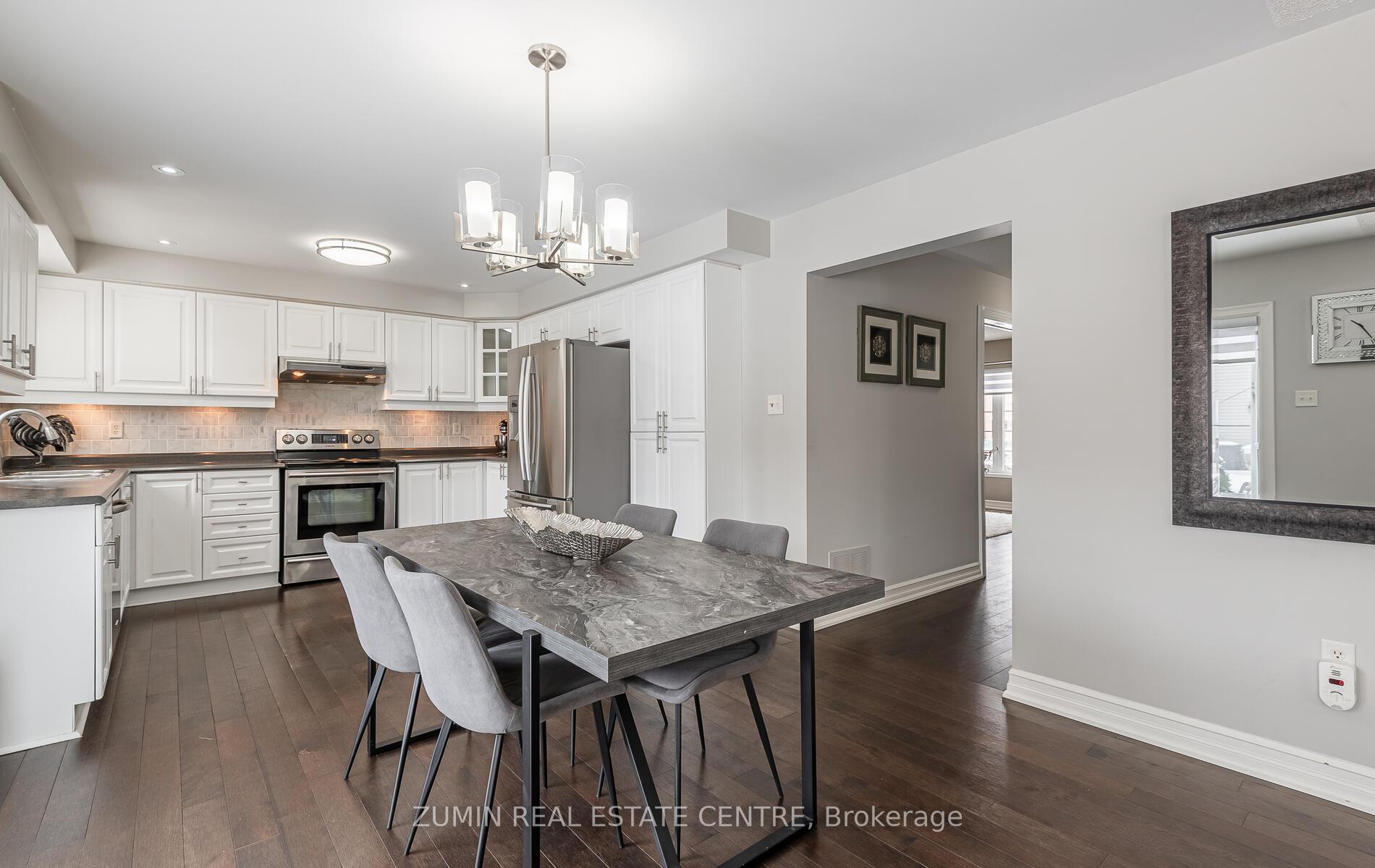 Photo 11 of 15 Sabbe Crescent, Ajax, Northwest Ajax — HOMEH