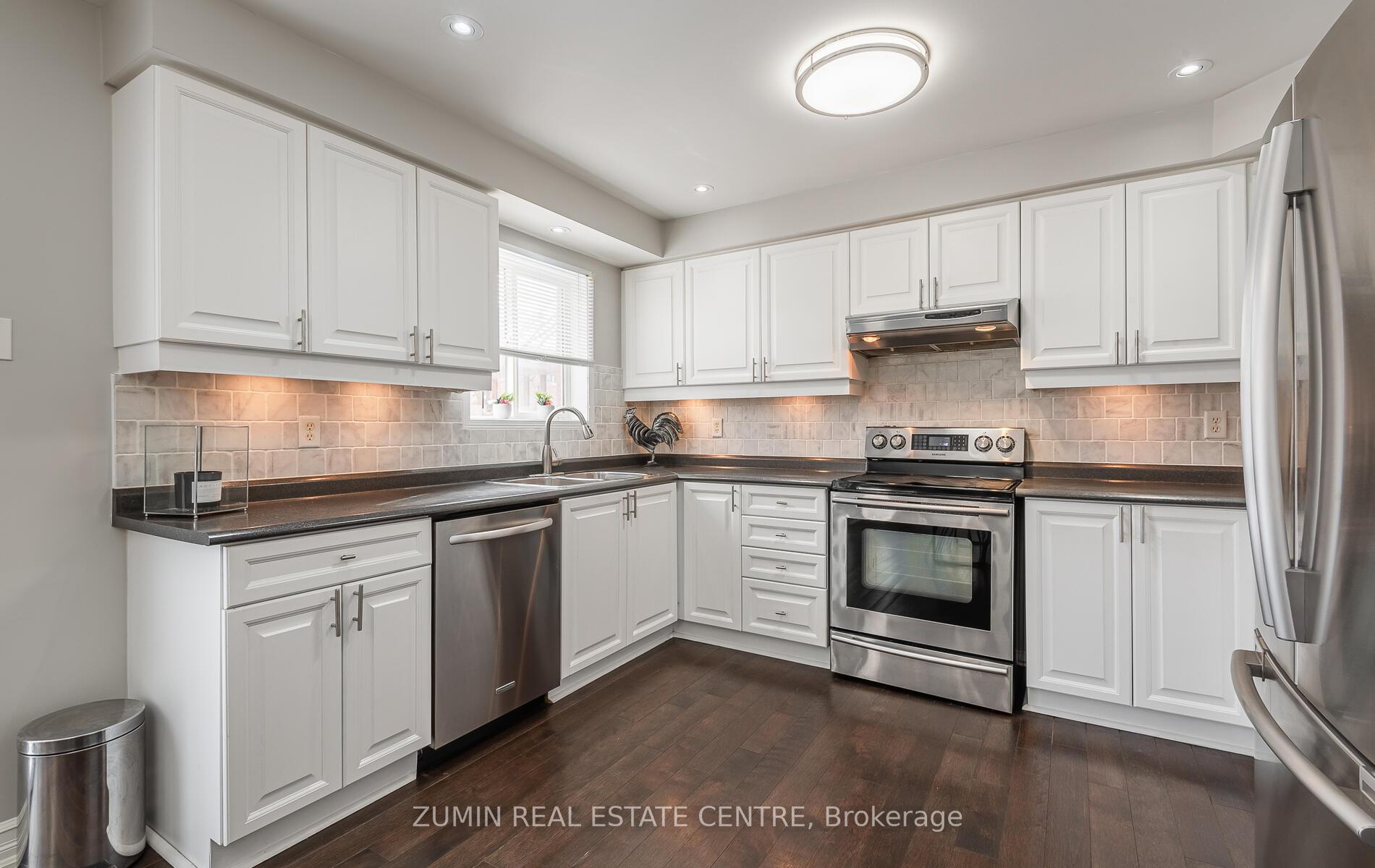 Photo 13 of 15 Sabbe Crescent, Ajax, Northwest Ajax — HOMEH