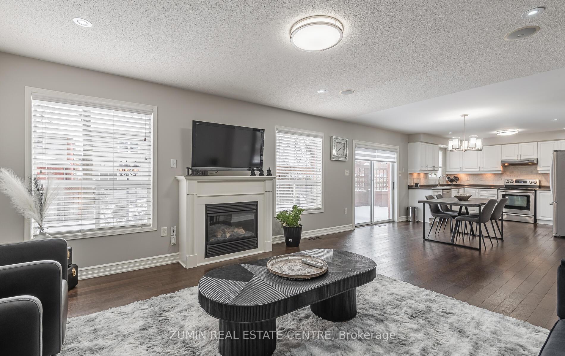 Photo 18 of 15 Sabbe Crescent, Ajax, Northwest Ajax — HOMEH