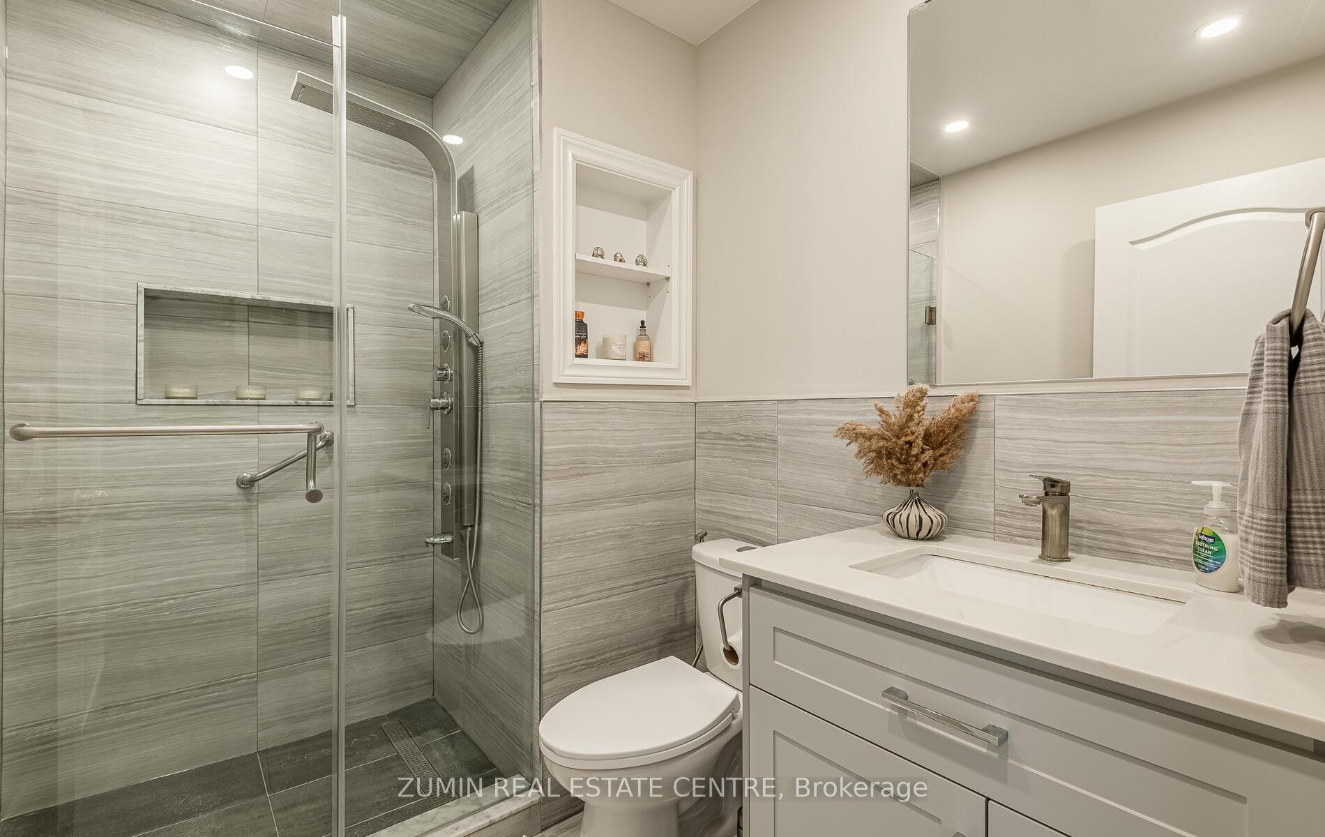 Photo 19 of 15 Sabbe Crescent, Ajax, Northwest Ajax — HOMEH