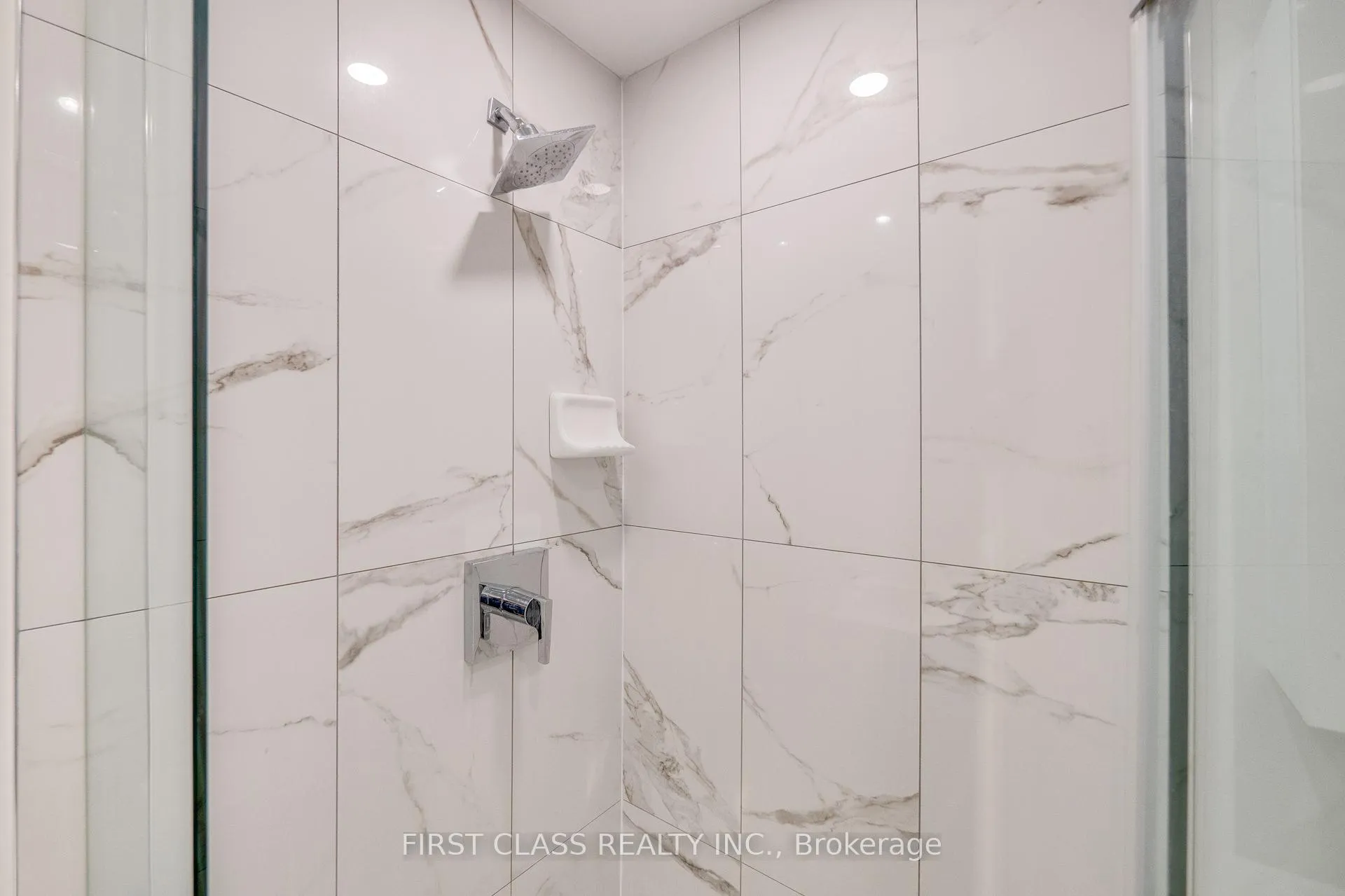 Photo 17 of Unit 3414, 195 Redpath Avenue, Toronto, Mount Pleasant West — HOMEH