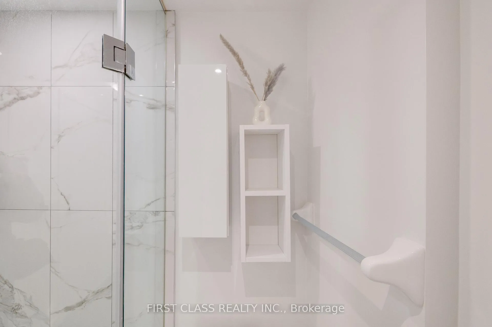 Photo 18 of Unit 3414, 195 Redpath Avenue, Toronto, Mount Pleasant West — HOMEH