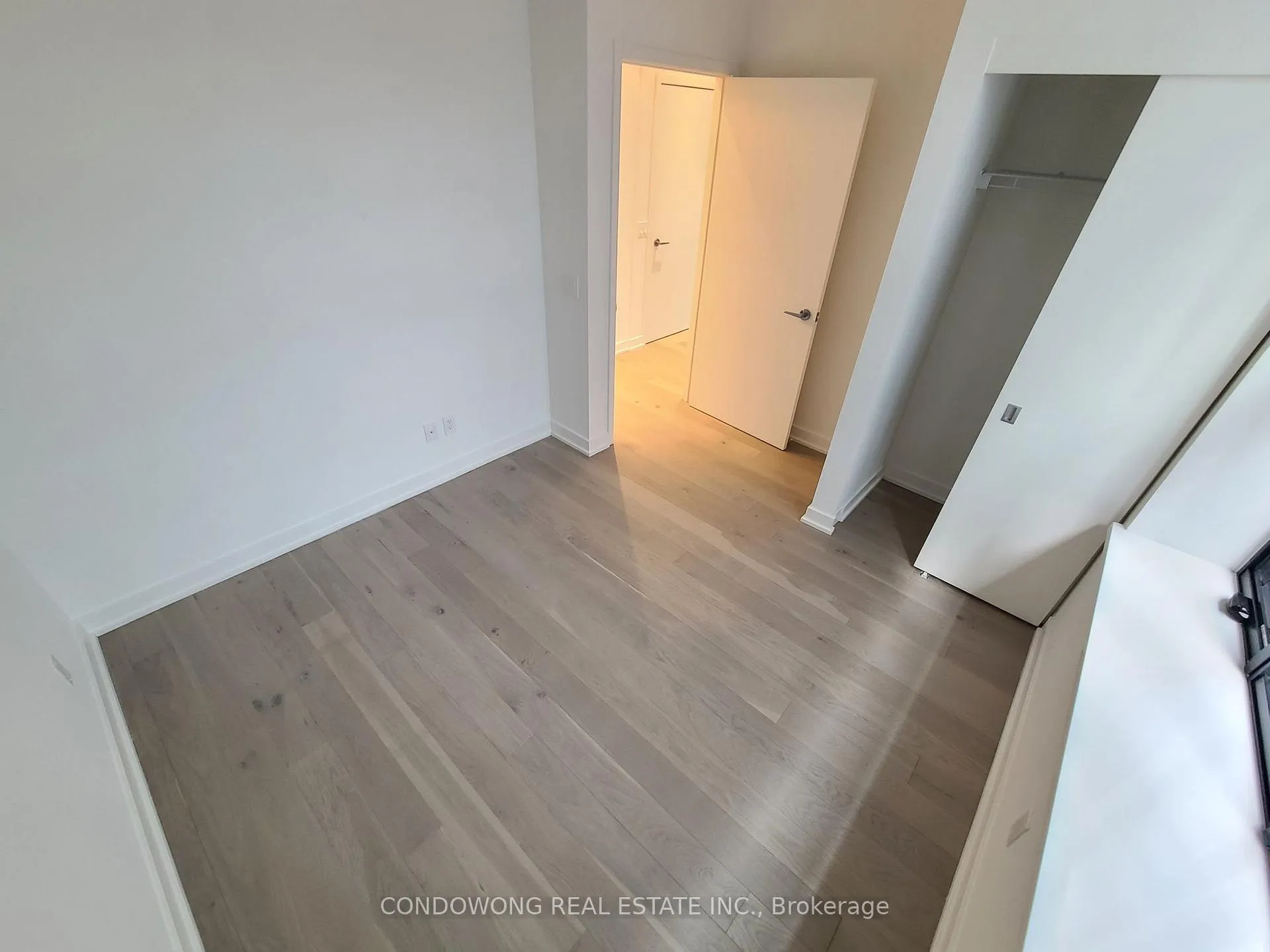 Photo 9 of Unit 304, 22 Lombard Street, Toronto, Church-Yonge Corridor — HOMEH