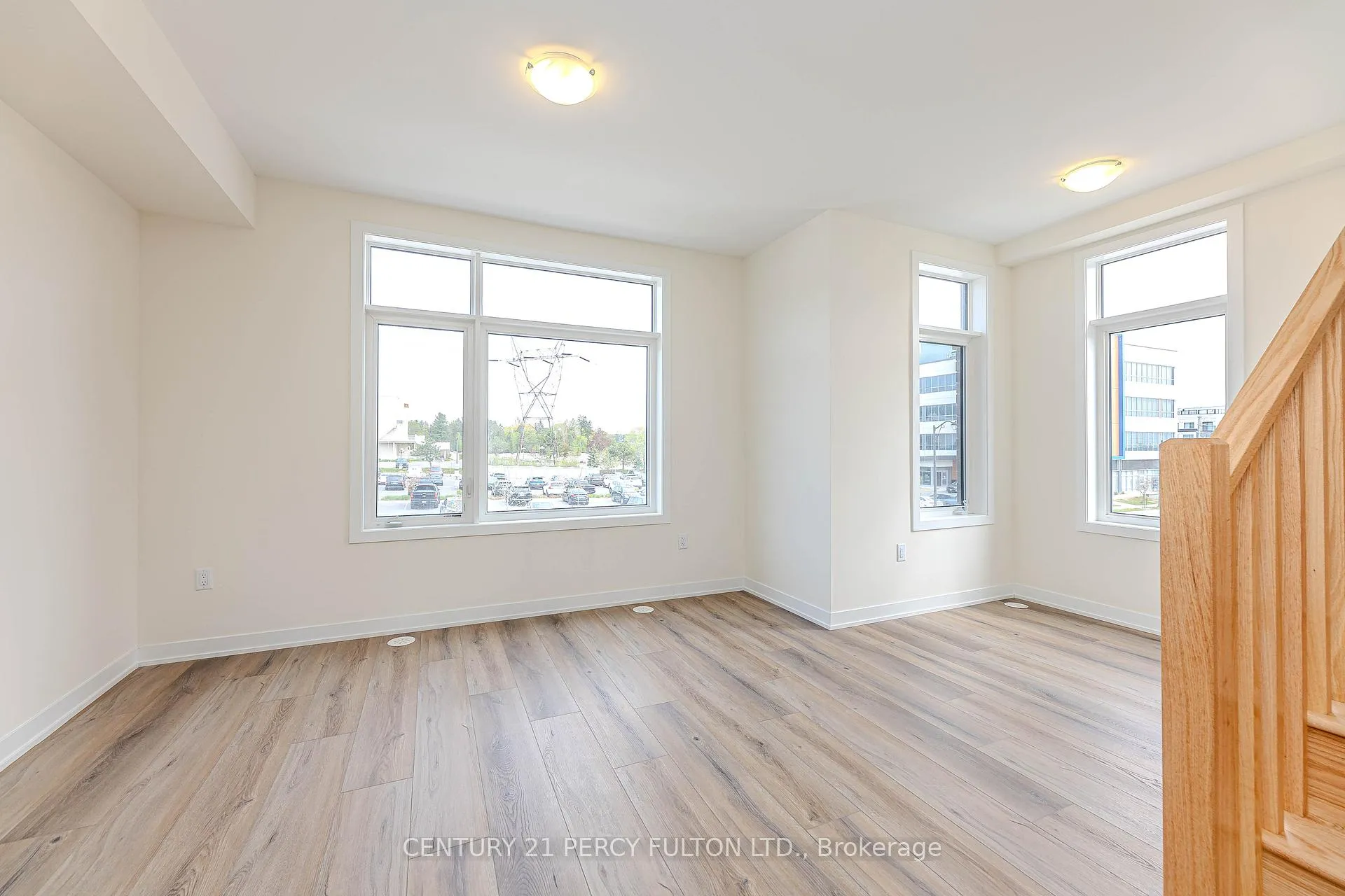 Photo 14 of Unit 809, 1695 Dersan Street, Pickering, Duffin Heights — HOMEH
