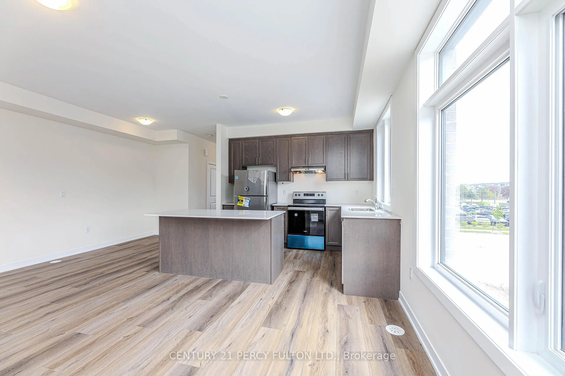 Photo 20 of Unit 809, 1695 Dersan Street, Pickering, Duffin Heights — HOMEH