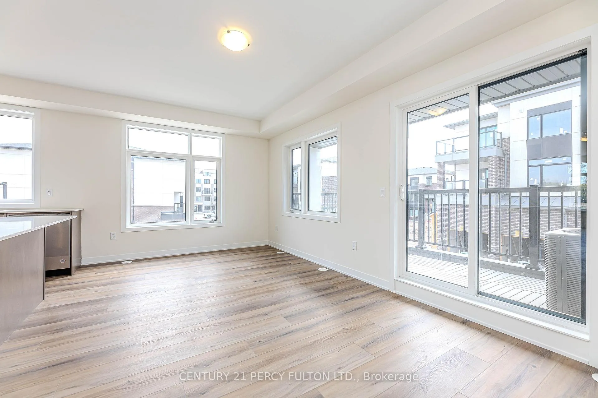 Photo 24 of Unit 809, 1695 Dersan Street, Pickering, Duffin Heights — HOMEH