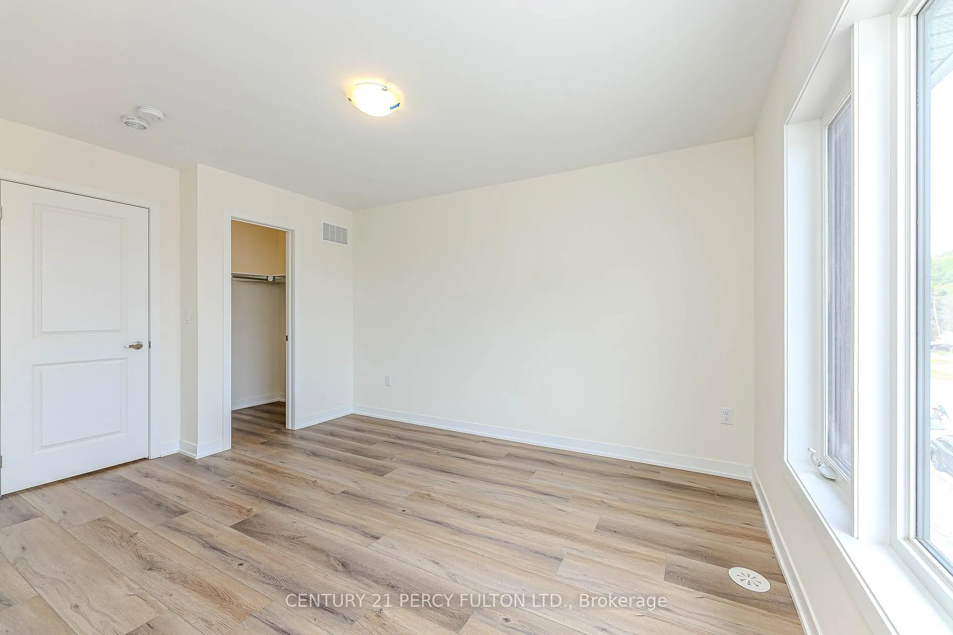 Photo 32 of Unit 809, 1695 Dersan Street, Pickering, Duffin Heights — HOMEH
