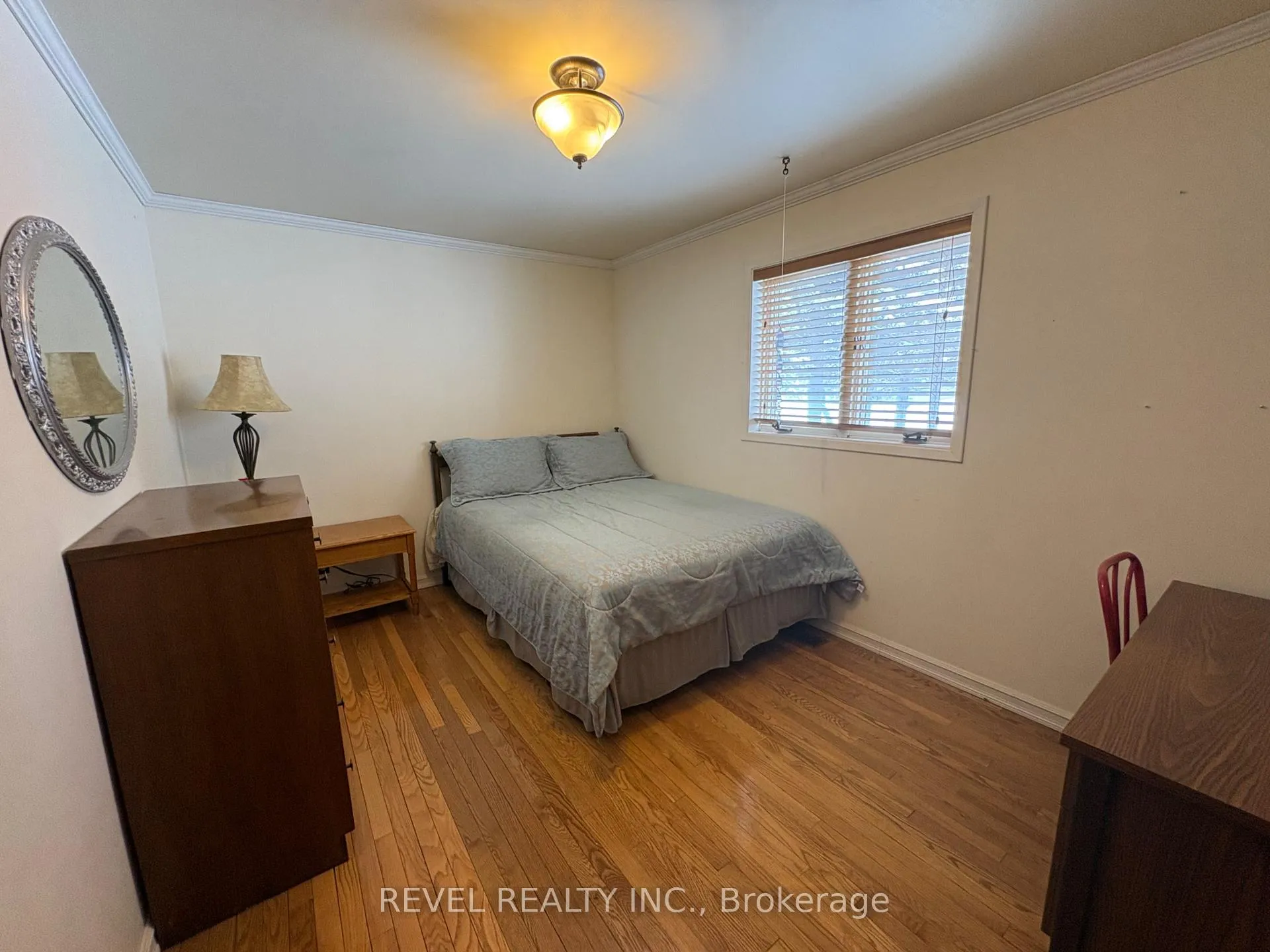 Photo 18 of 390 Seventeenth Avenue, Cochrane — HOMEH