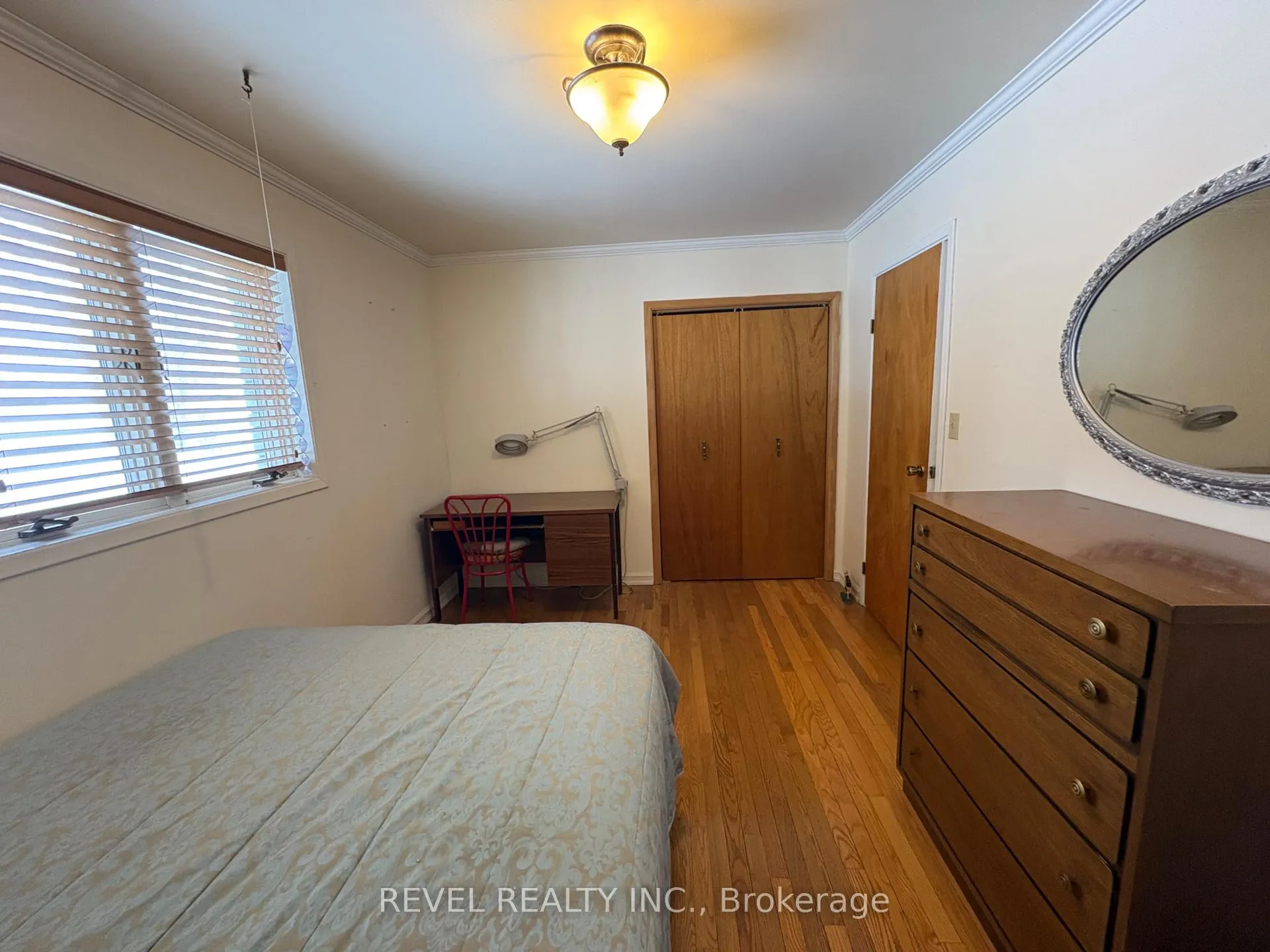 Photo 19 of 390 Seventeenth Avenue, Cochrane — HOMEH