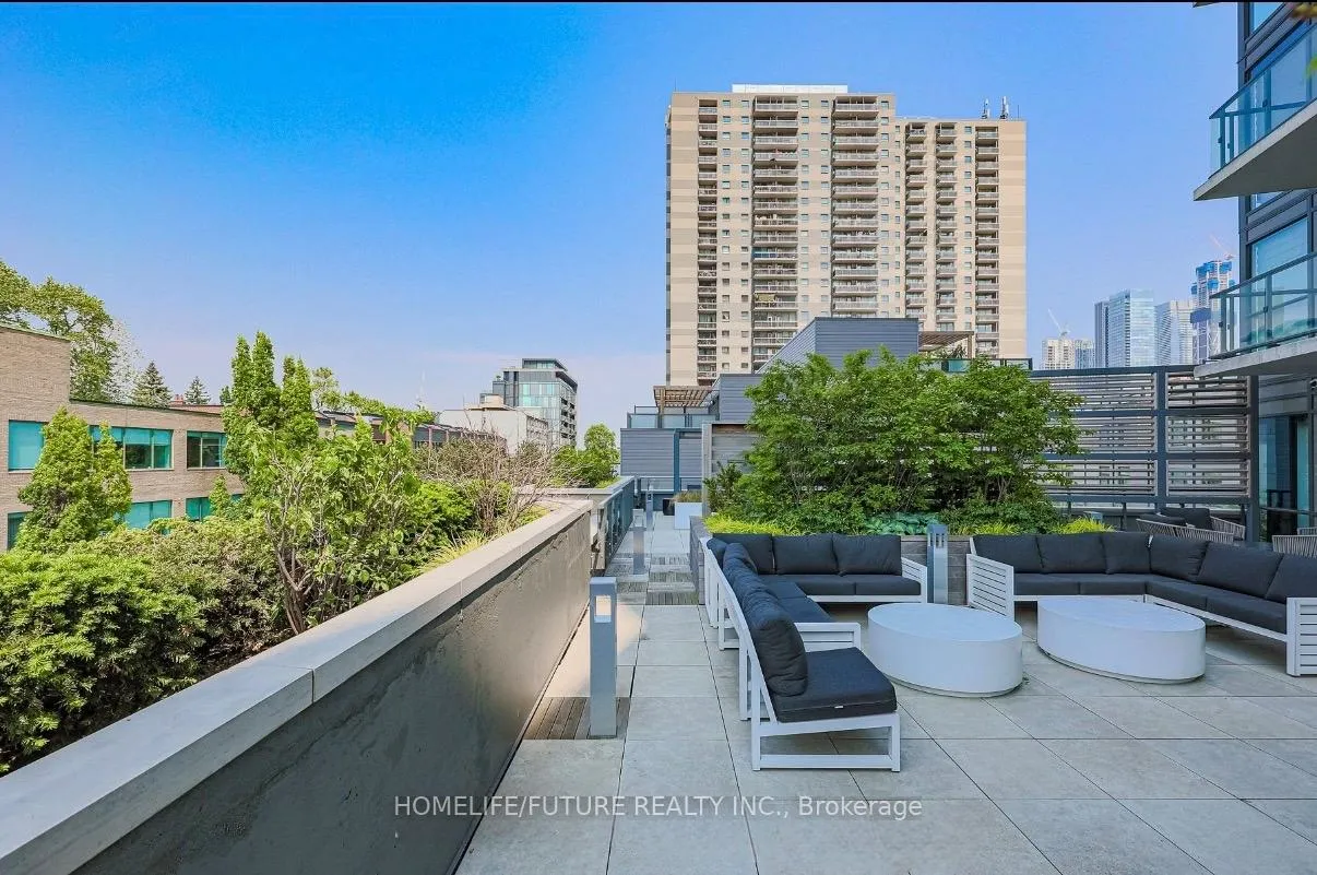 Photo 11 of Unit 1708, 181 Bedford Road, Toronto, The Annex — HOMEH