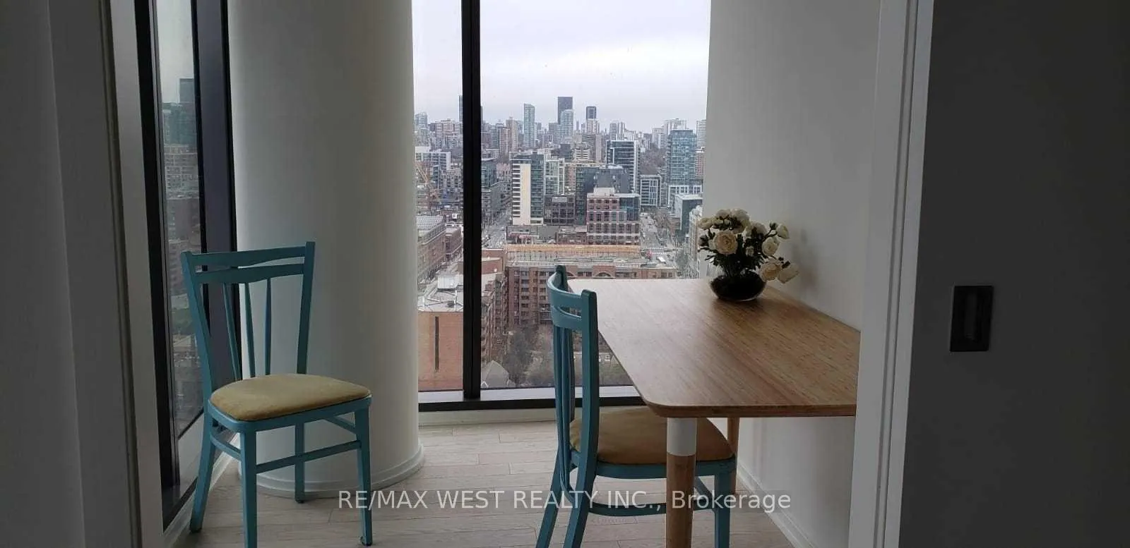 Photo 4 of Unit 2002, 12 Bonnycastle Street, Toronto, Waterfront Communities — HOMEH
