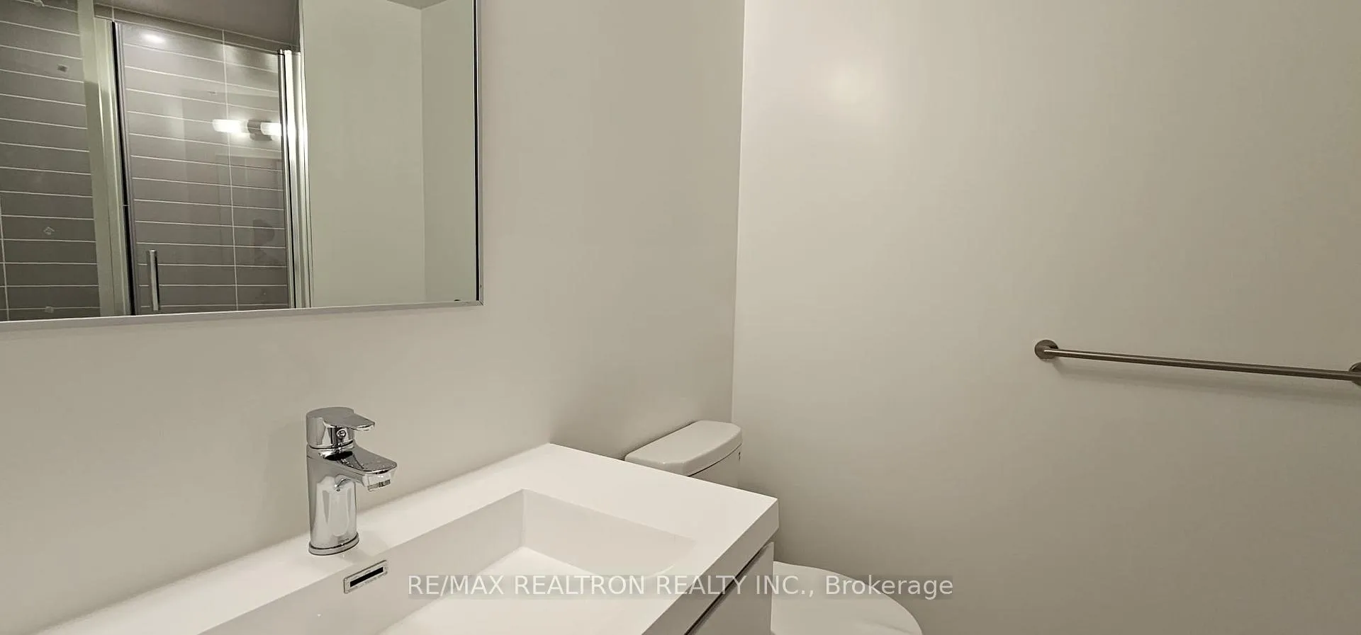 Photo 9 of Unit 306, 38 Simcoe Promenade, Markham, Unionville — HOMEH