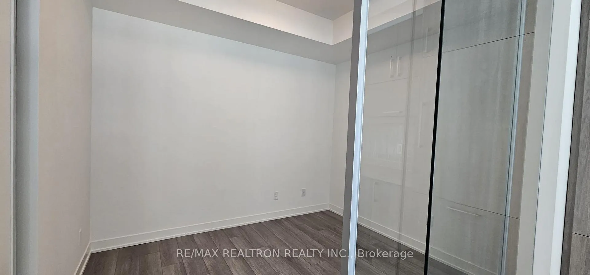 Photo 11 of Unit 306, 38 Simcoe Promenade, Markham, Unionville — HOMEH
