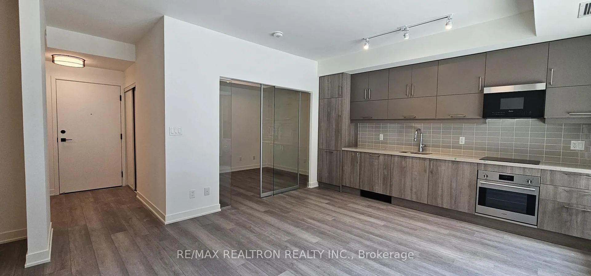 Photo 15 of Unit 306, 38 Simcoe Promenade, Markham, Unionville — HOMEH