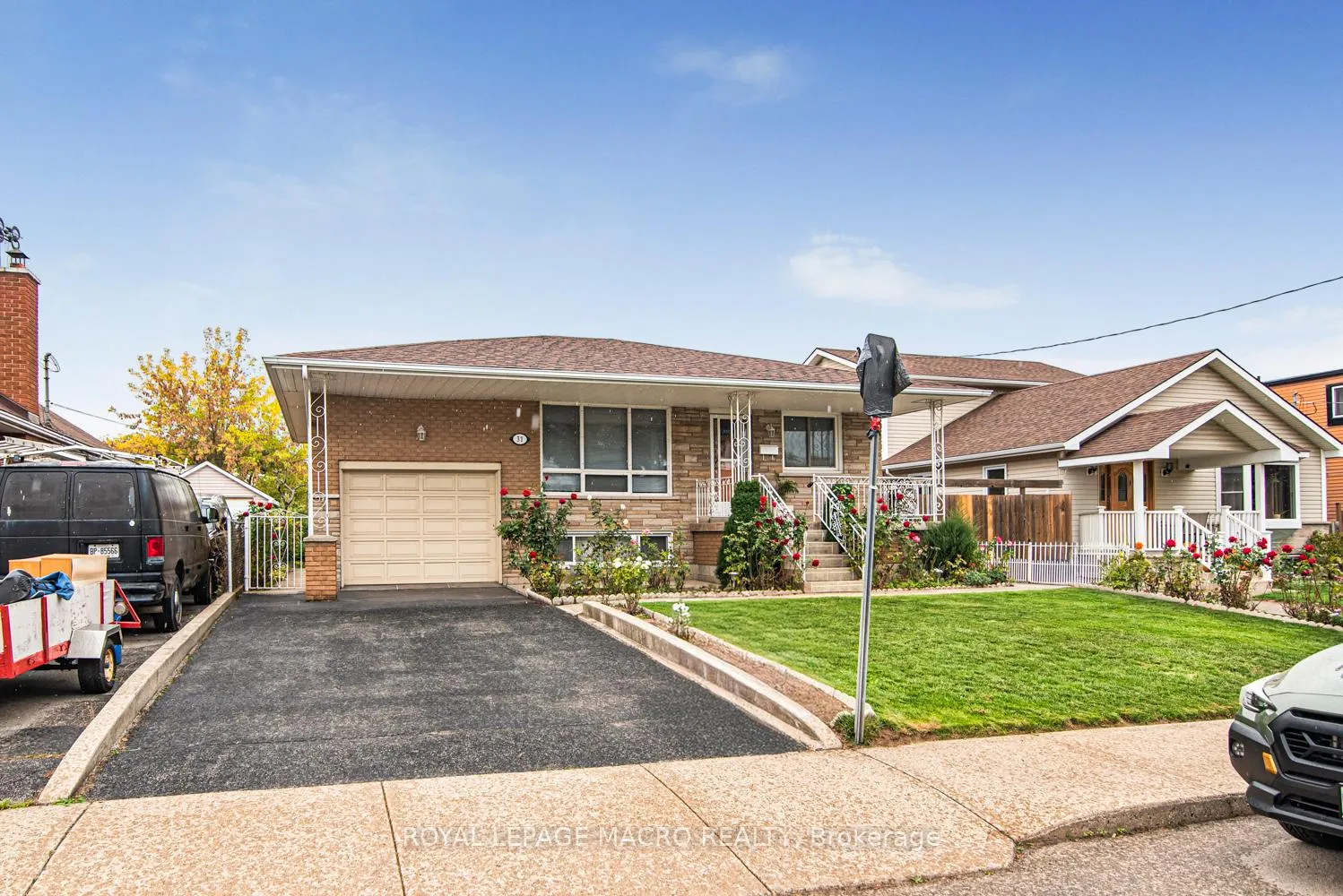 Photo 1 of 31 Adair Avenue N, Hamilton, McQuesten — HOMEH