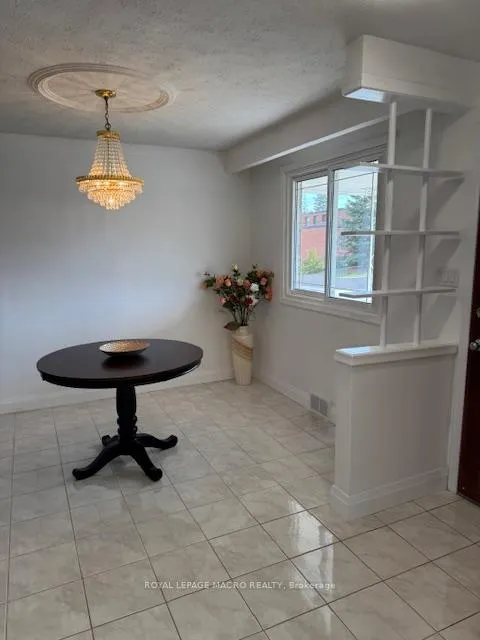 Photo 7 of 31 Adair Avenue N, Hamilton, McQuesten — HOMEH