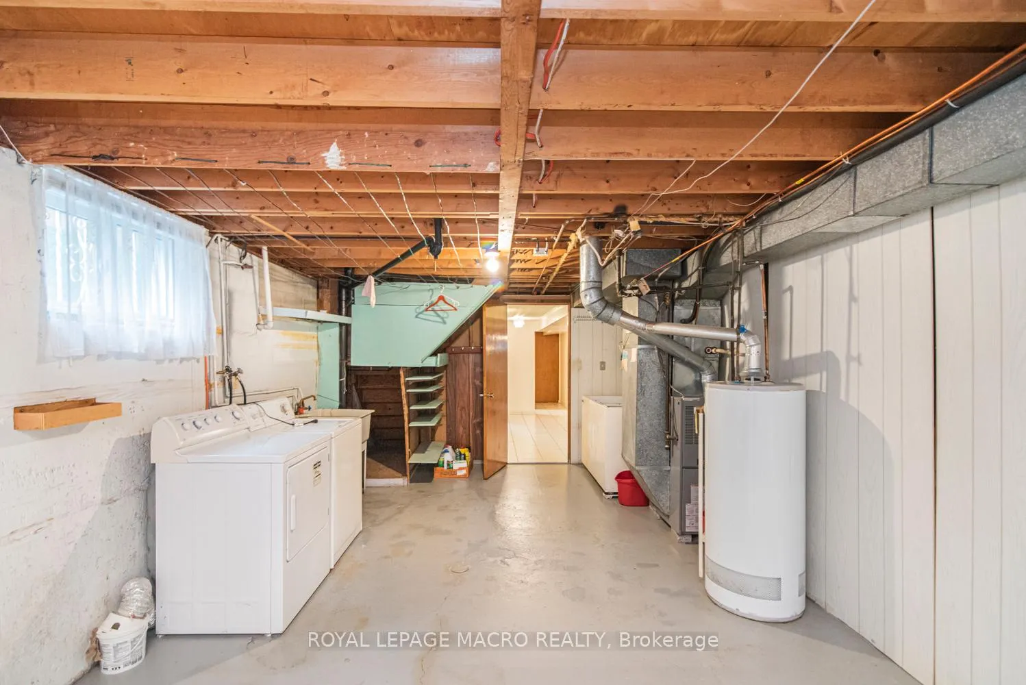 Photo 28 of 31 Adair Avenue N, Hamilton, McQuesten — HOMEH