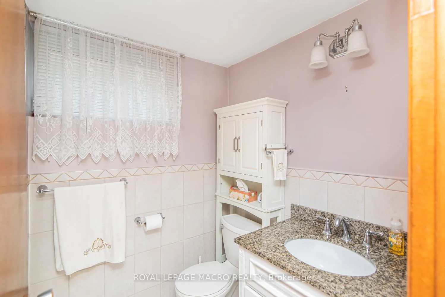 Photo 31 of 31 Adair Avenue N, Hamilton, McQuesten — HOMEH