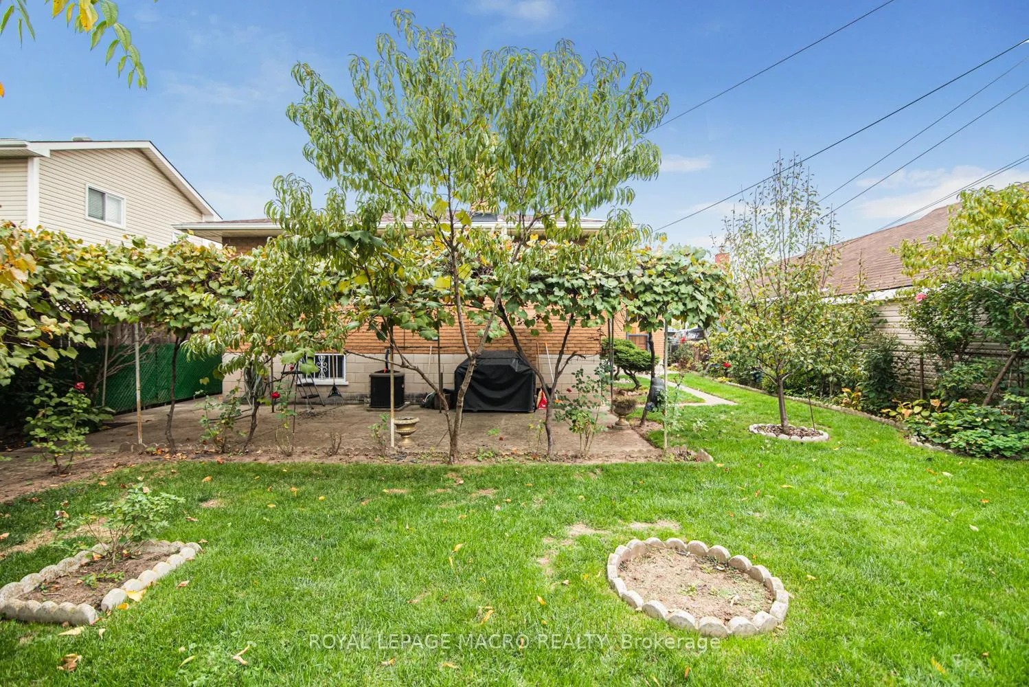 Photo 38 of 31 Adair Avenue N, Hamilton, McQuesten — HOMEH