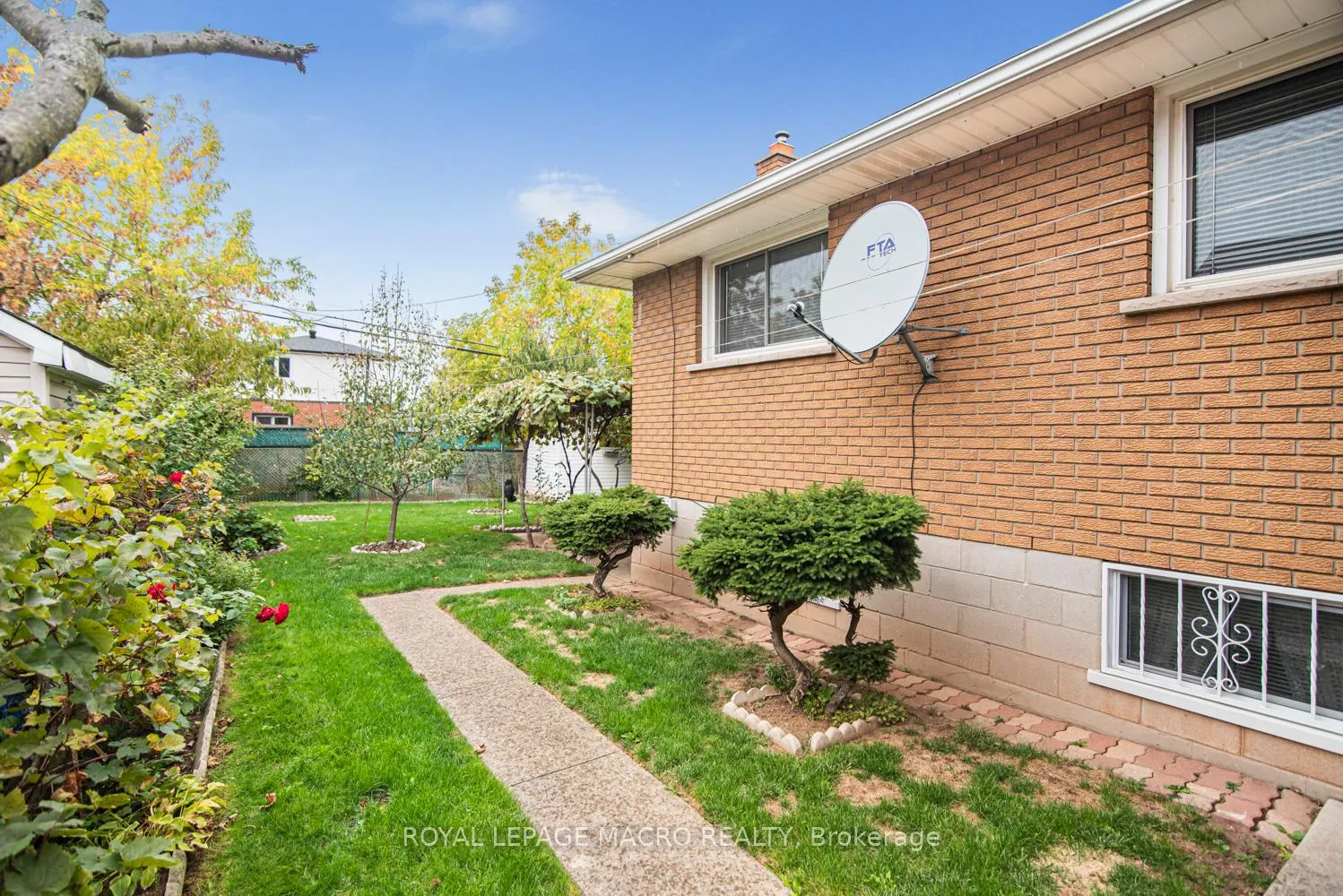 Photo 44 of 31 Adair Avenue N, Hamilton, McQuesten — HOMEH