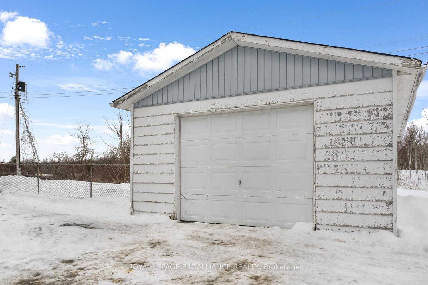 Photo 23 of 3087 County Rd 22 Concession, Edwardsburgh/Cardinal, Edwardsburgh/Cardinal Twp — HOMEH