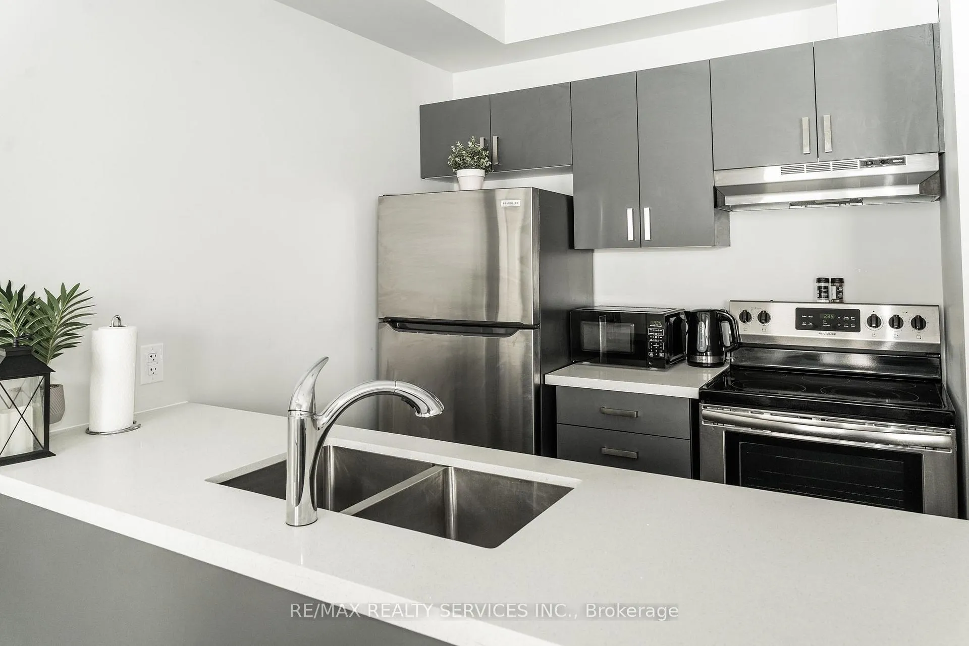 Photo 2 of Unit 63, 6705 Cropp Street, Niagara Falls, Morrison — HOMEH