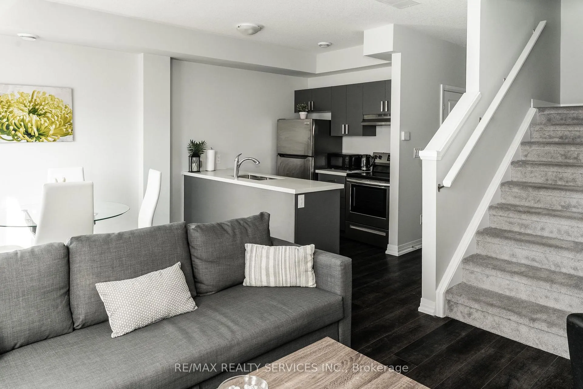 Photo 4 of Unit 63, 6705 Cropp Street, Niagara Falls, Morrison — HOMEH