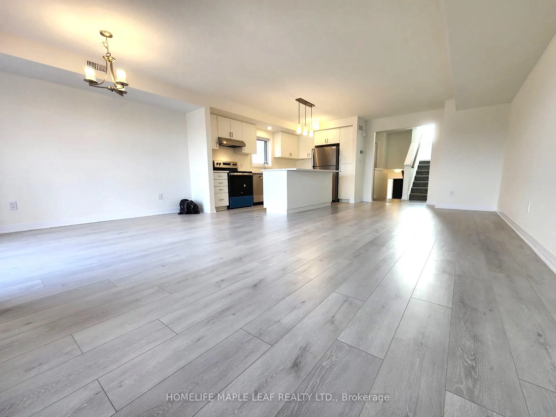 Photo 2 of Unit 41, 15 Stauffer Woods Trail, Kitchener — HOMEH