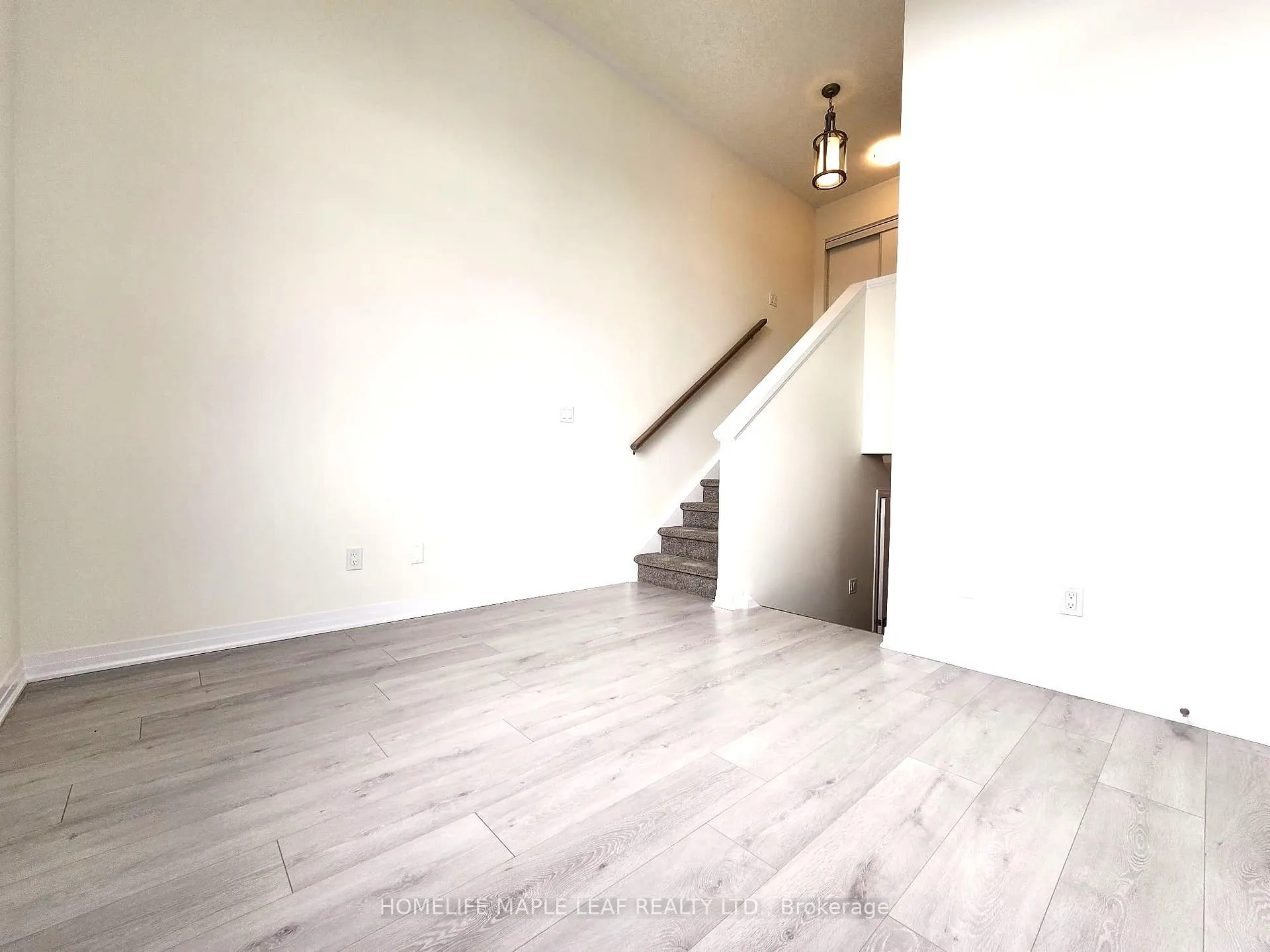 Photo 6 of Unit 41, 15 Stauffer Woods Trail, Kitchener — HOMEH