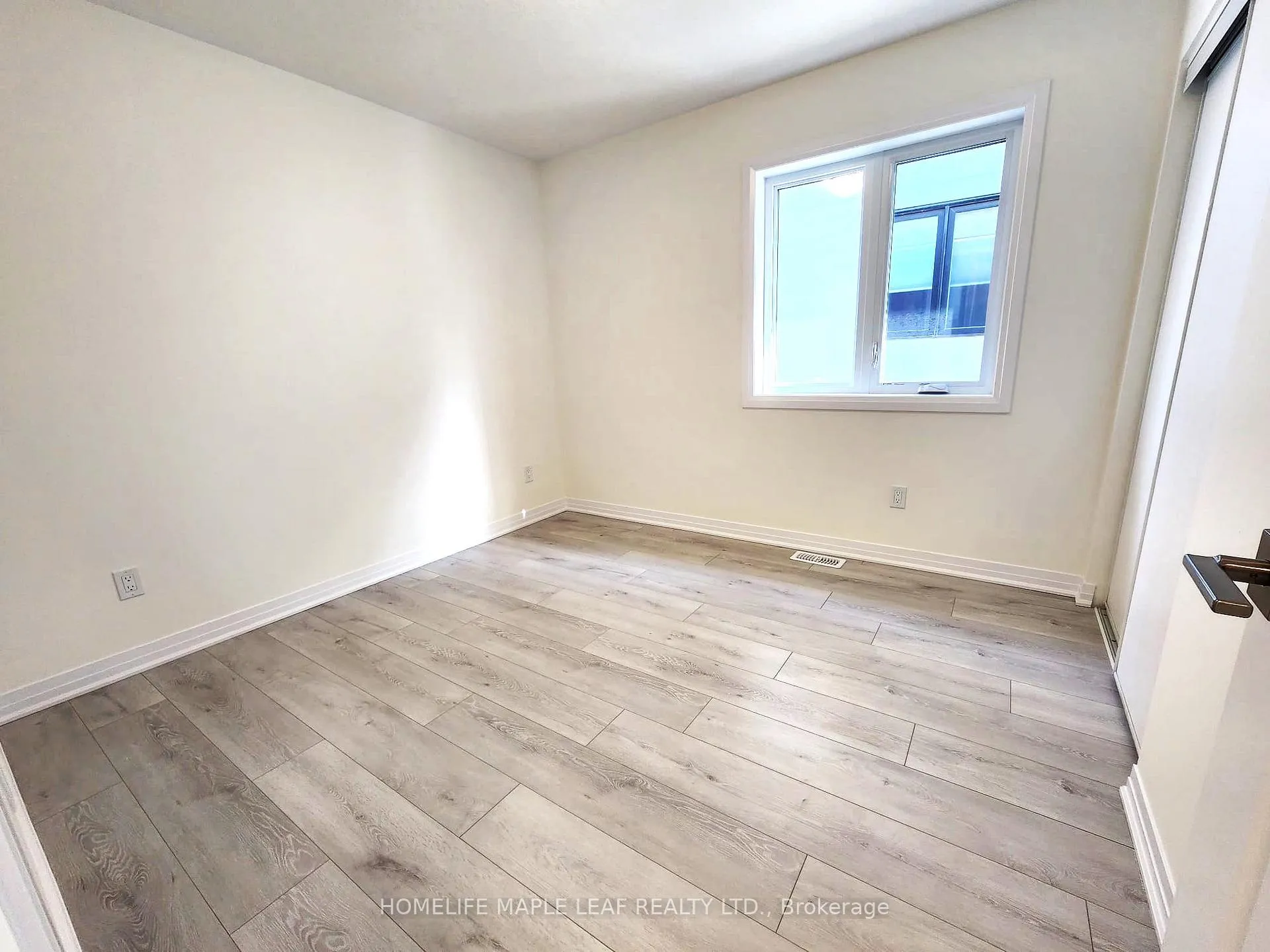 Photo 10 of Unit 41, 15 Stauffer Woods Trail, Kitchener — HOMEH